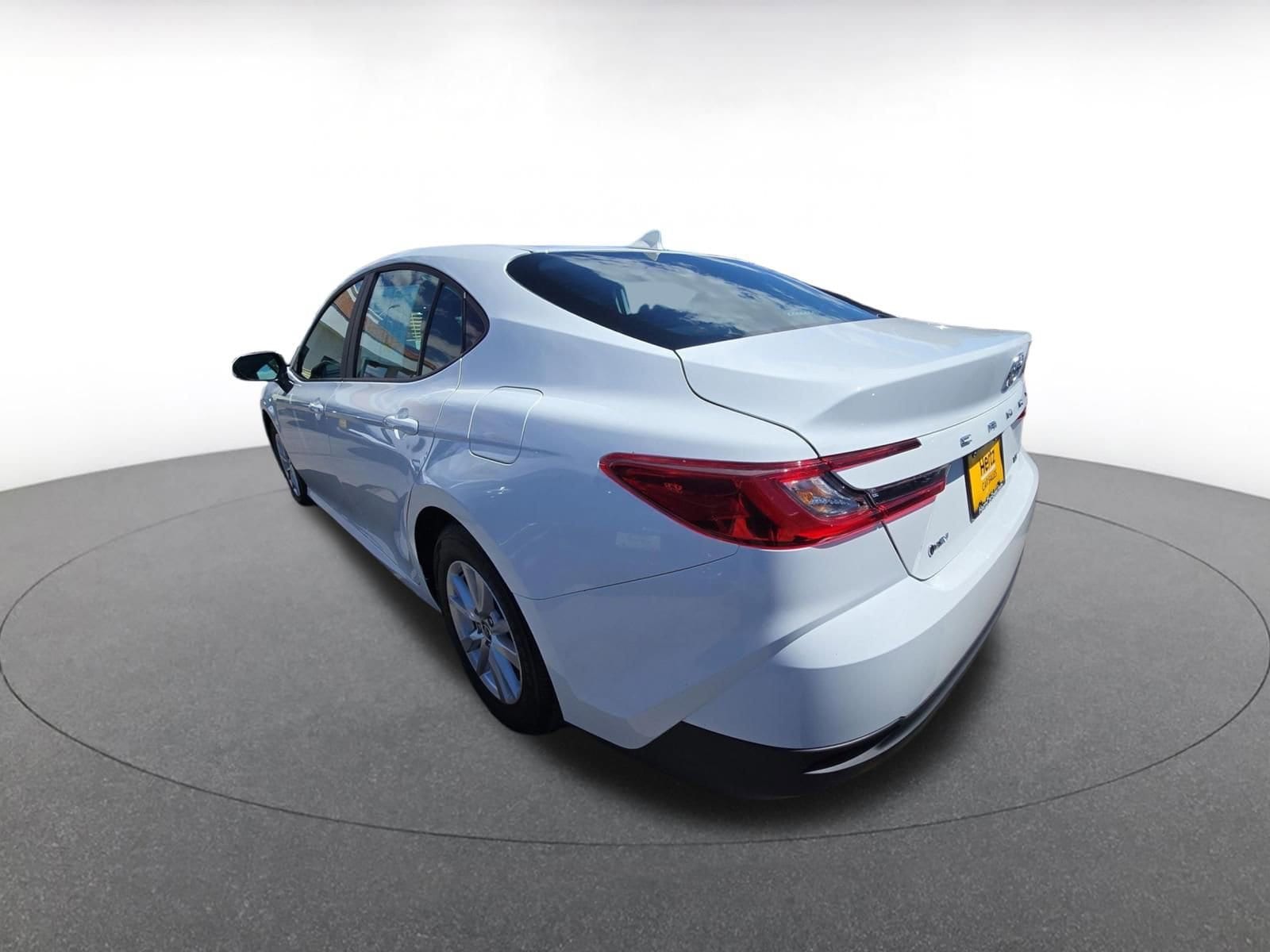 Thumbnail: 2025 Toyota Camry - 9