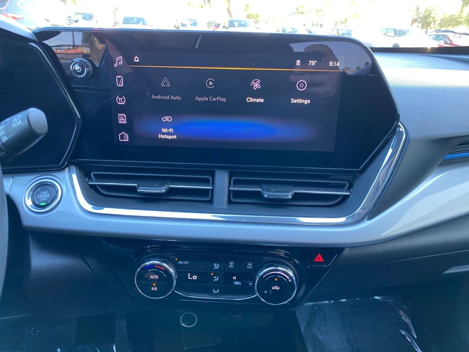 Thumbnail: 2025 Chevrolet Trax - 17