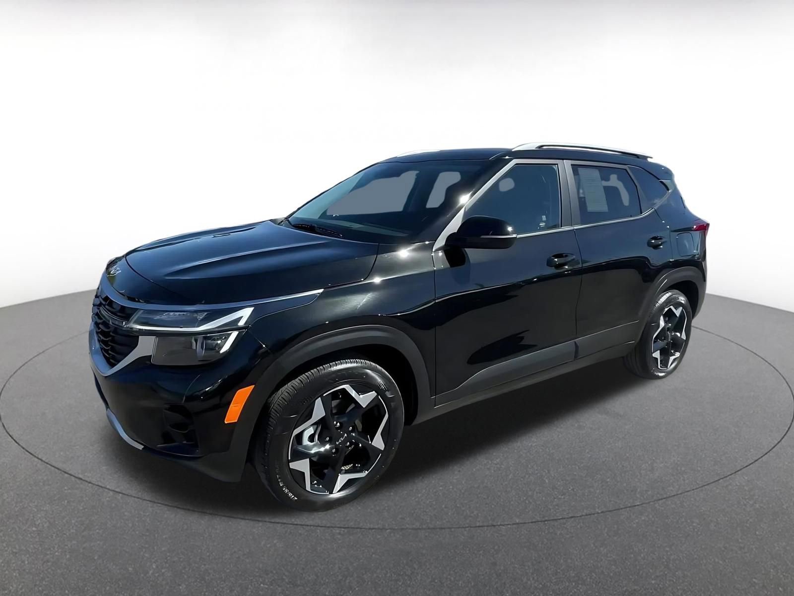 Thumbnail: 2025 Kia Seltos - 8