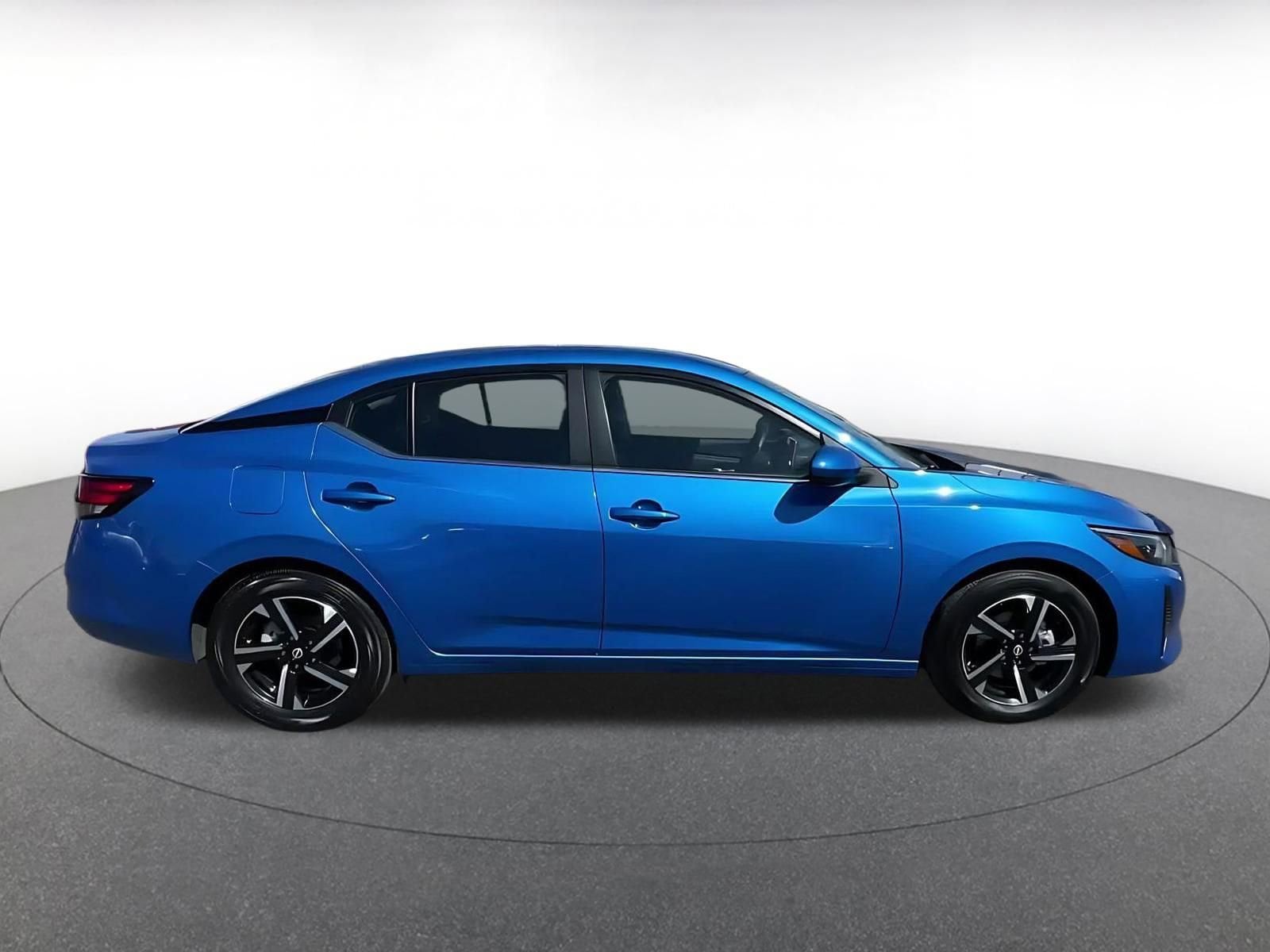 Thumbnail: 2025 Nissan Sentra - 16