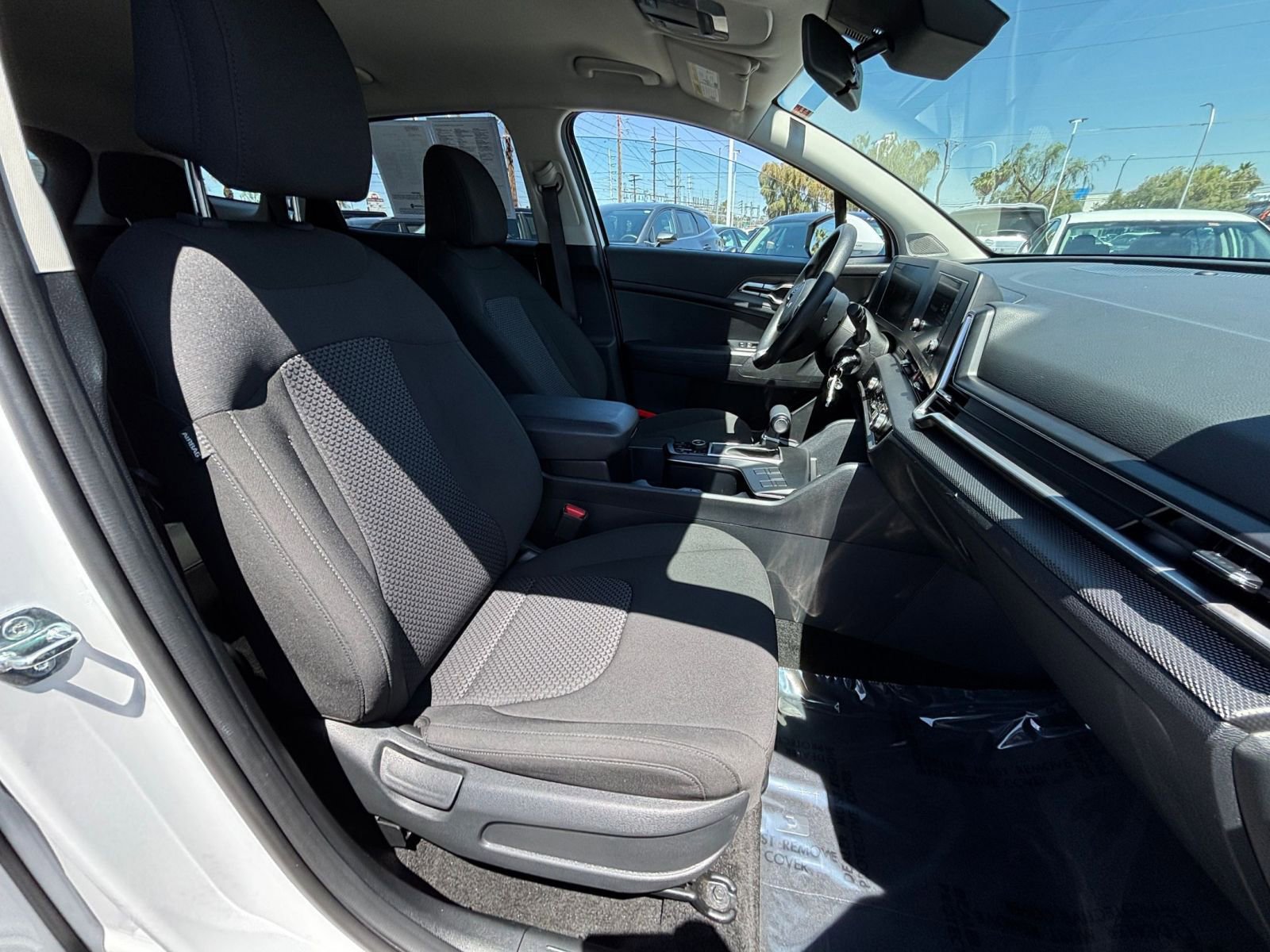 Thumbnail: 2025 Kia Sportage - 35