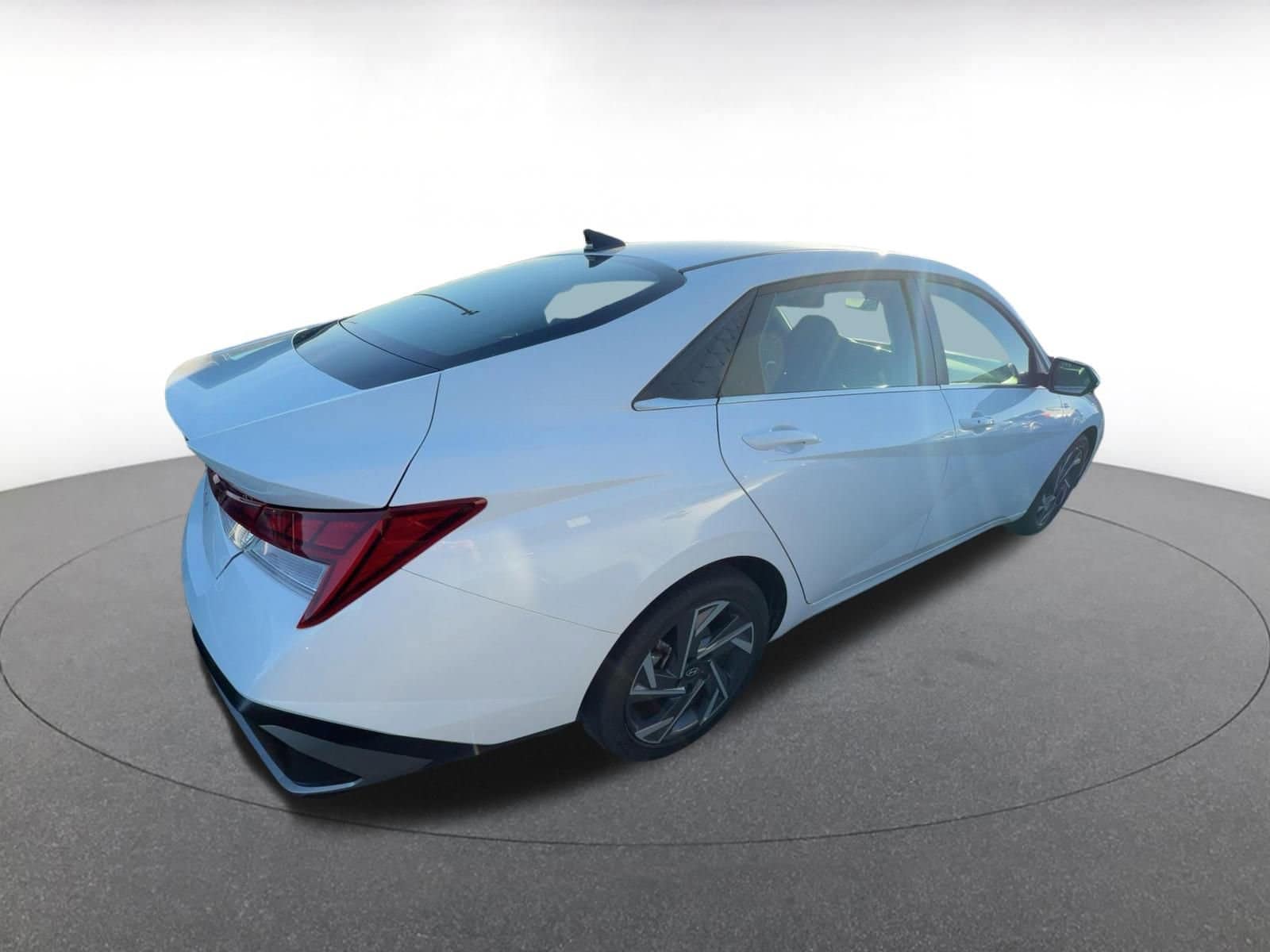 Thumbnail: 2025 Hyundai Elantra - 6