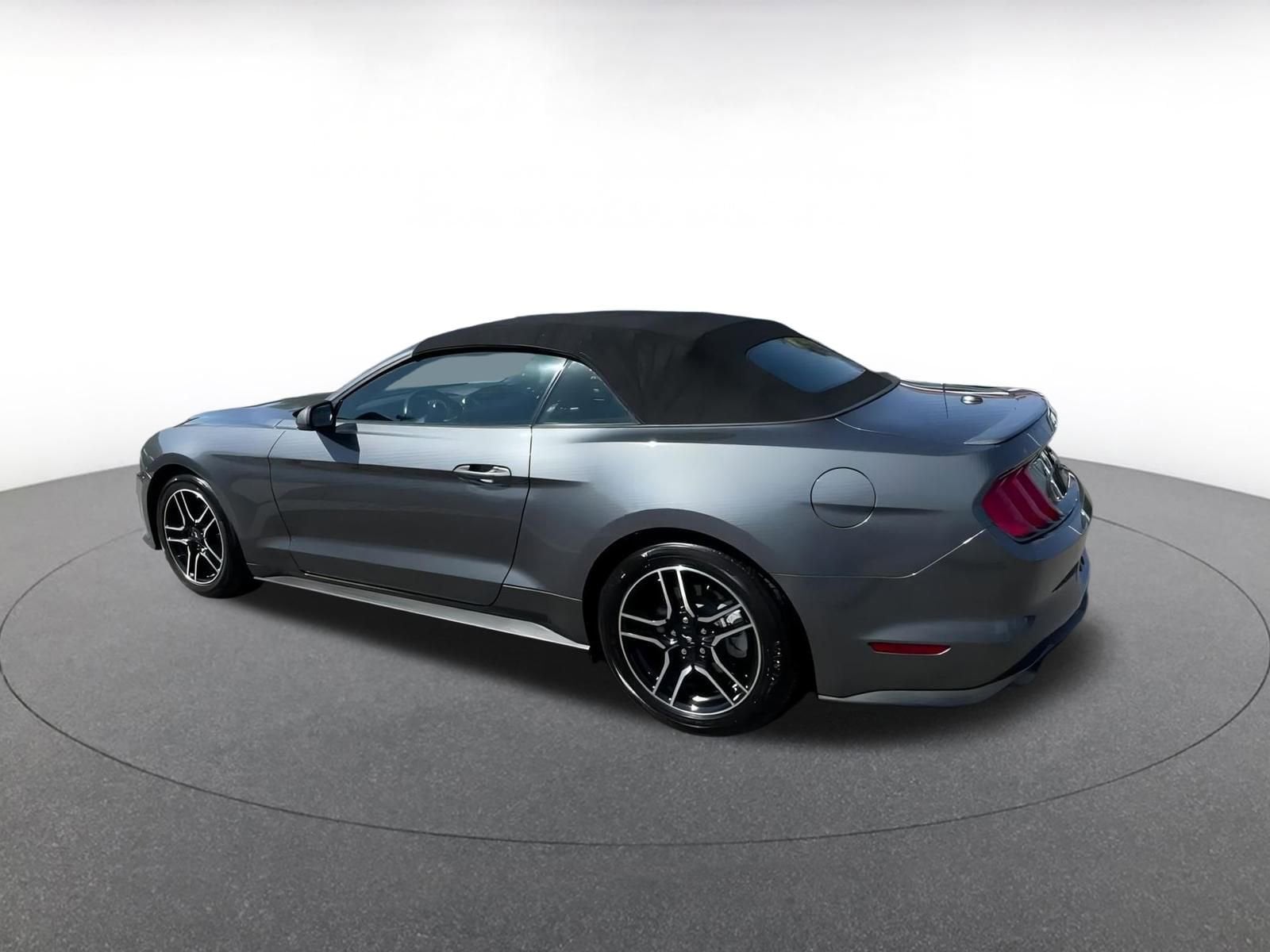 Thumbnail: 2023 Ford Mustang - 10