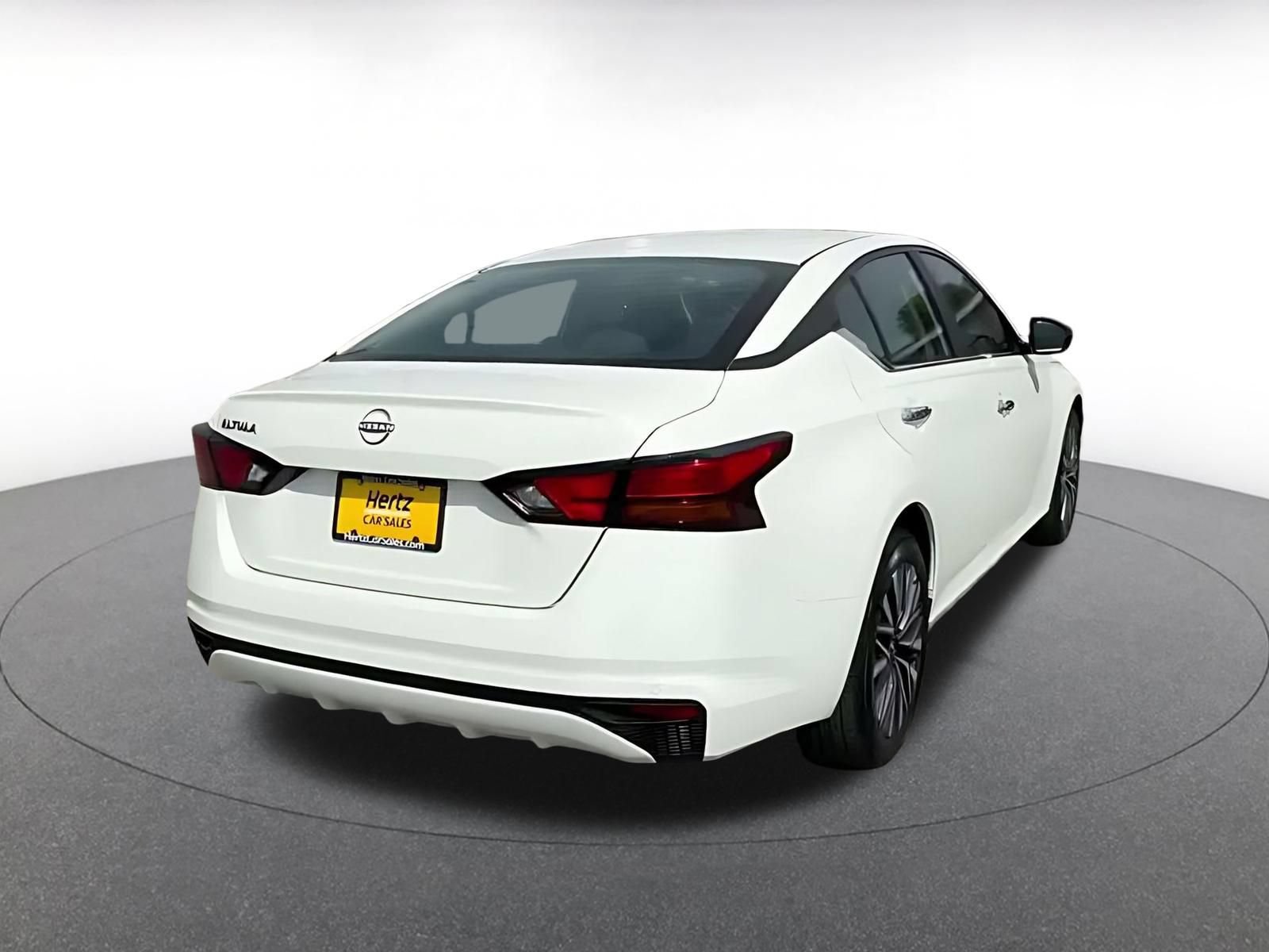 Thumbnail: 2025 Nissan Altima - 14