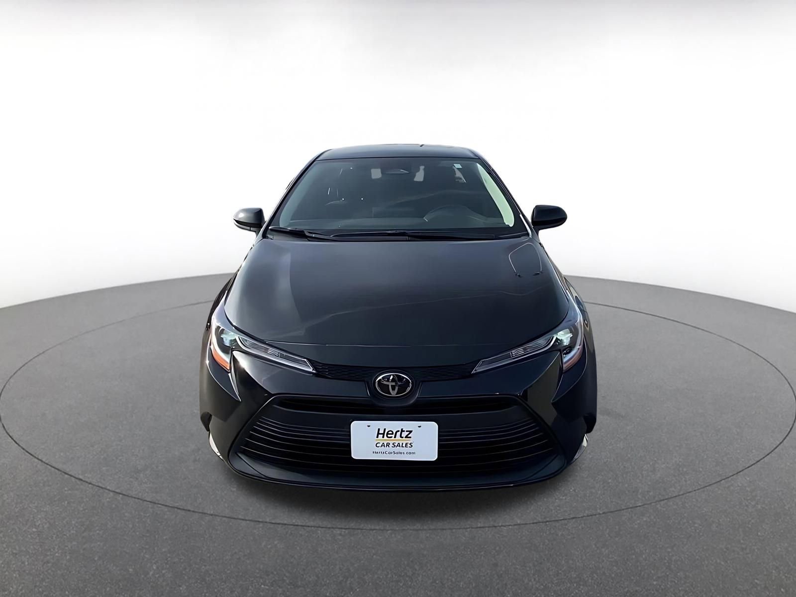 Thumbnail: 2025 Toyota Corolla - 4