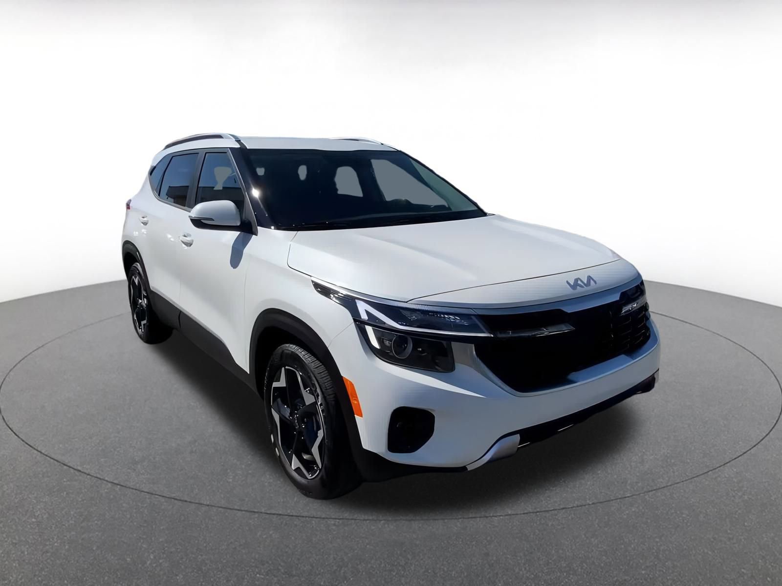 Thumbnail: 2025 Kia Seltos - 3