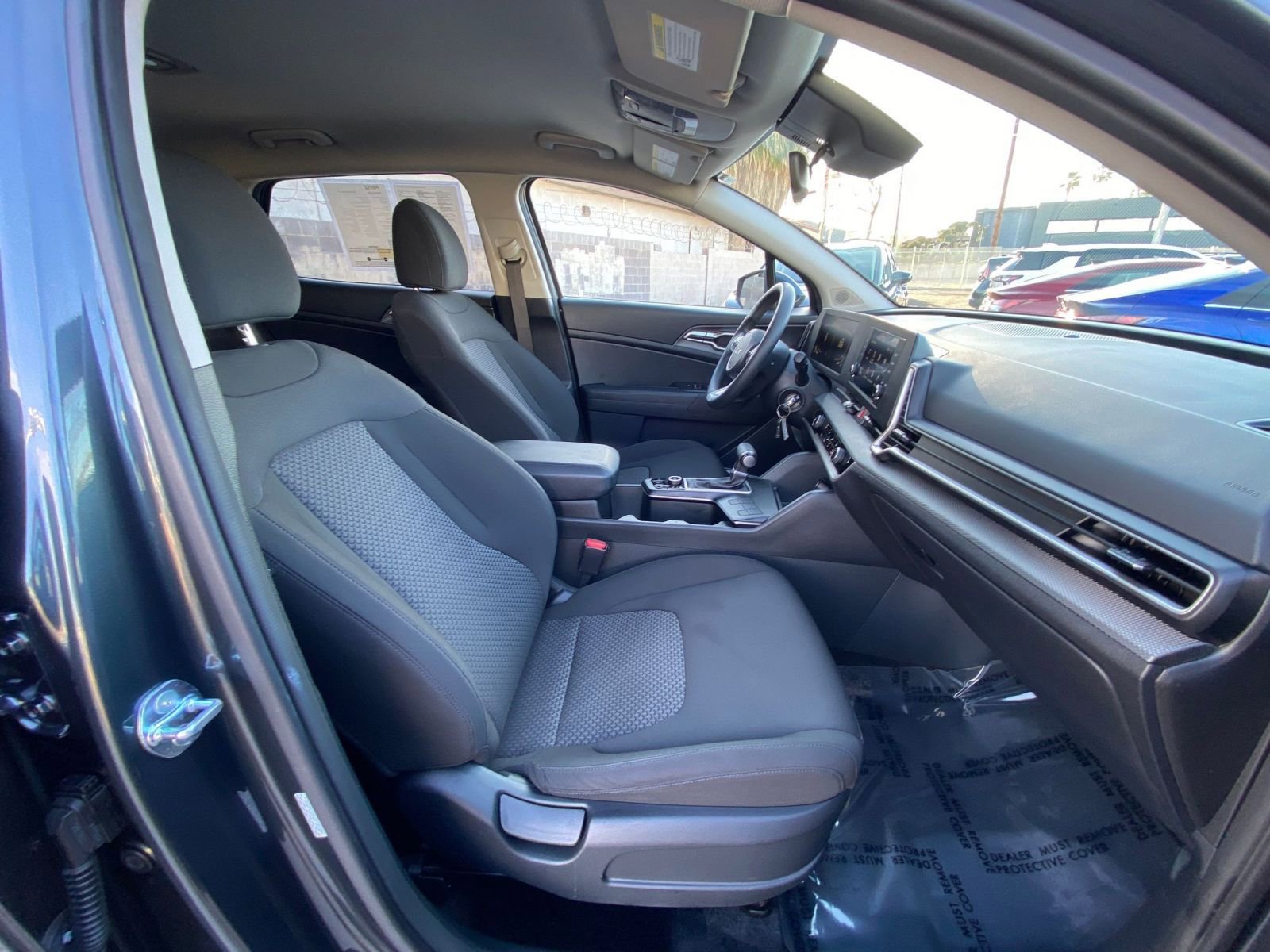 Thumbnail: 2025 Kia Sportage - 25