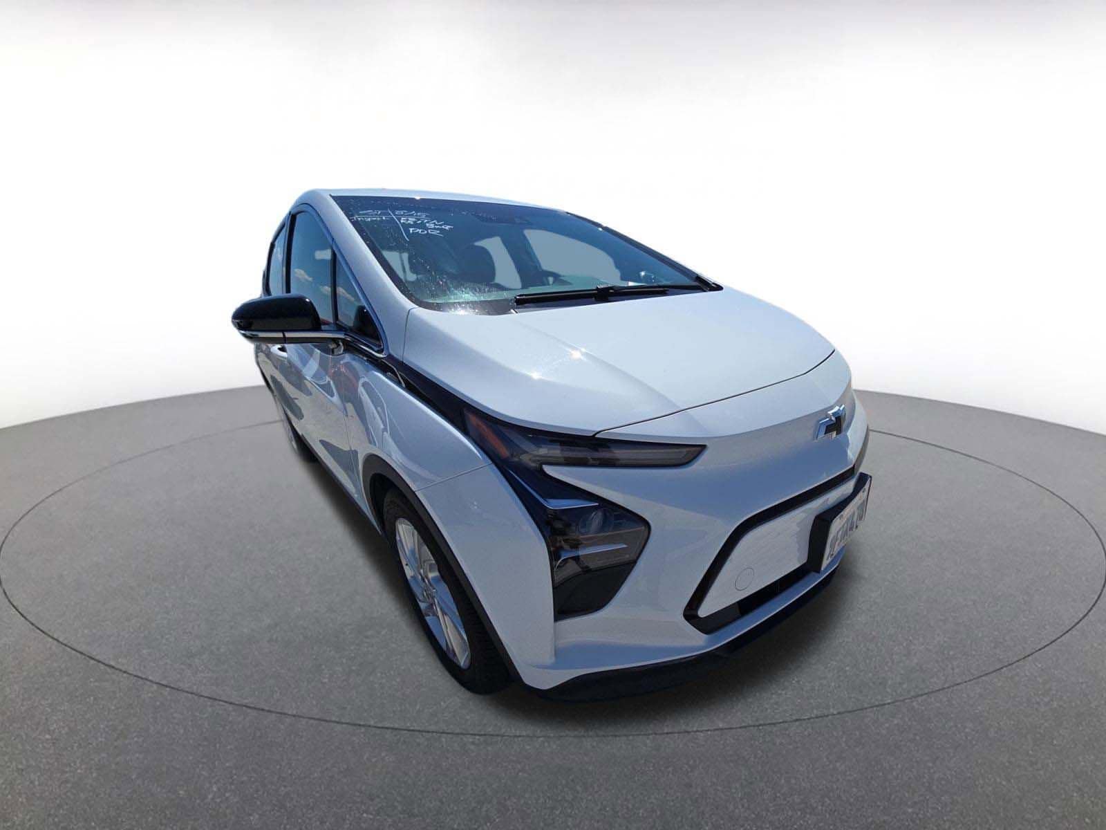 Thumbnail: 2023 Chevrolet Bolt EV - 1