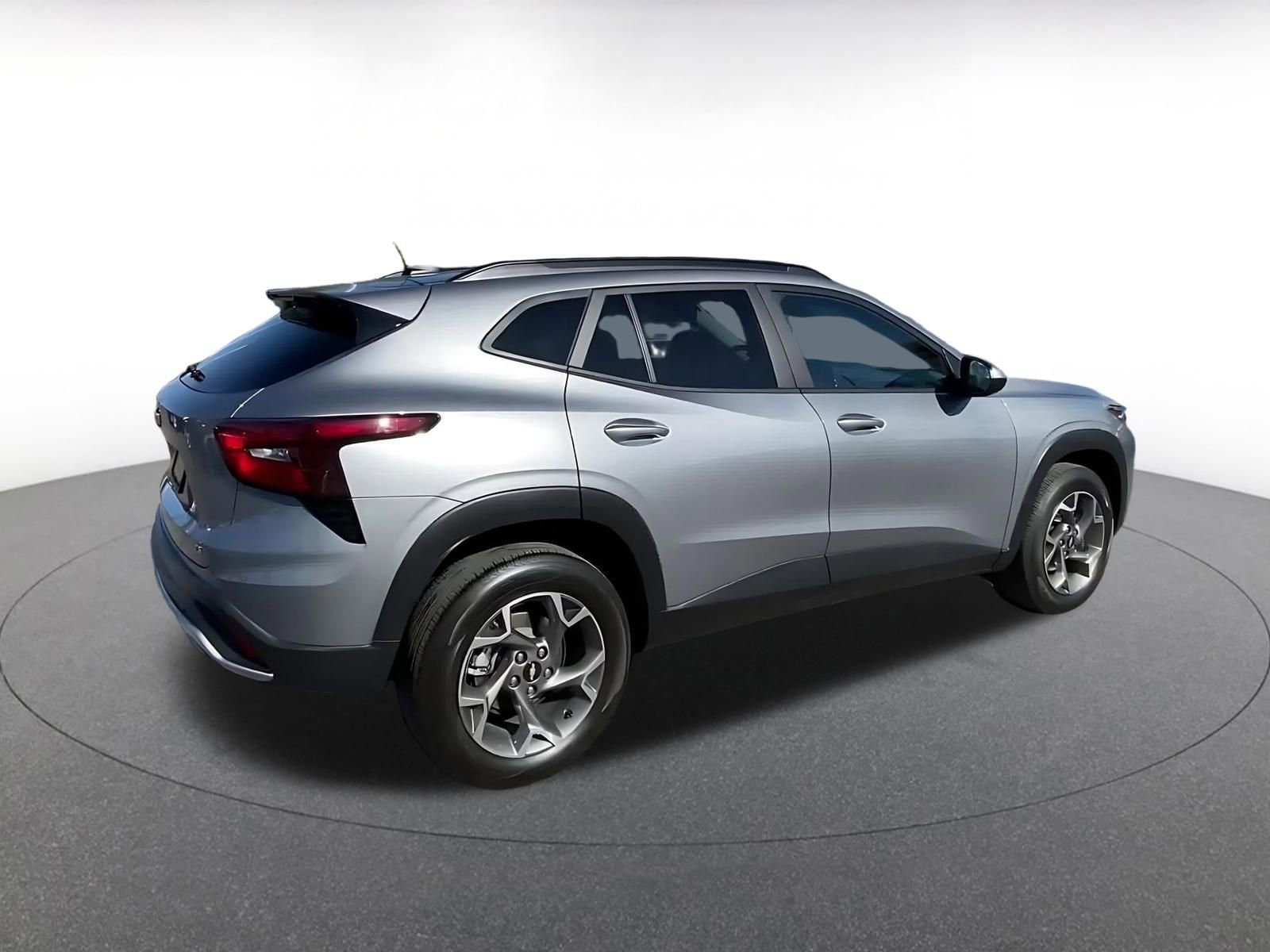 Thumbnail: 2025 Chevrolet Trax - 15