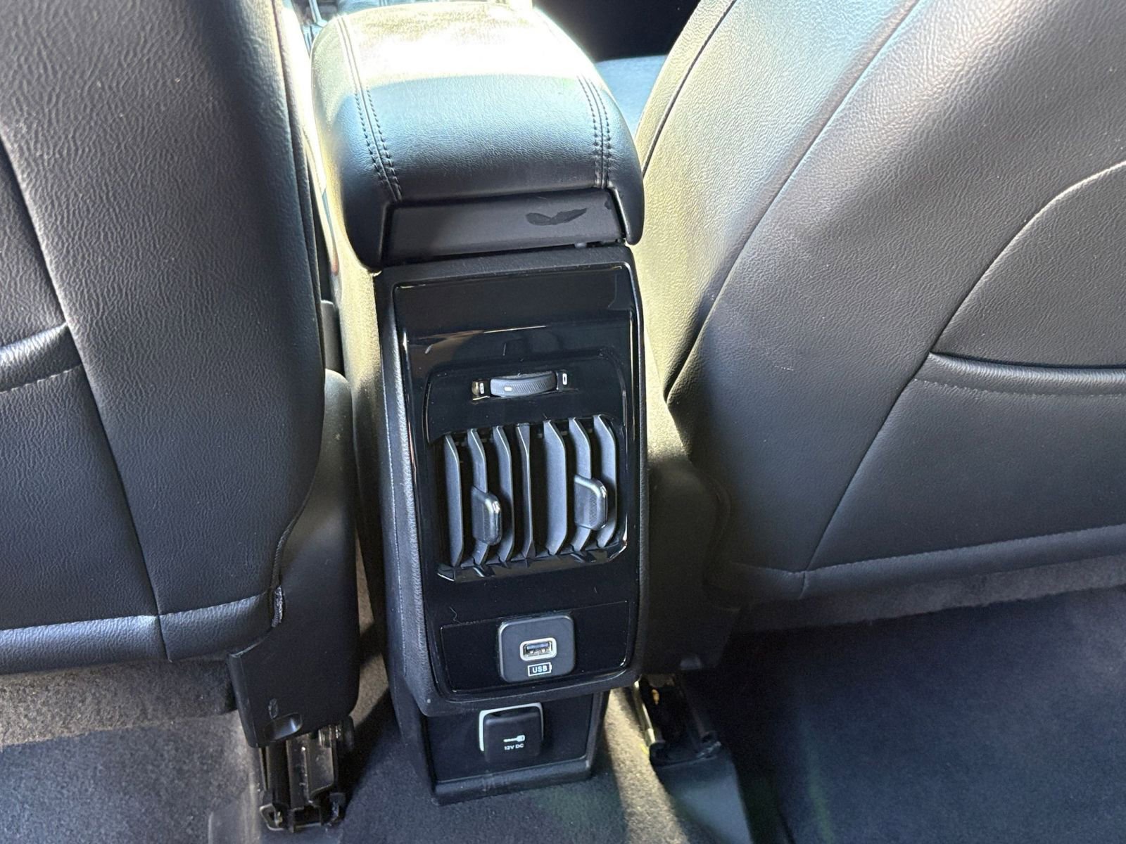 Thumbnail: 2025 Jeep Compass - 23