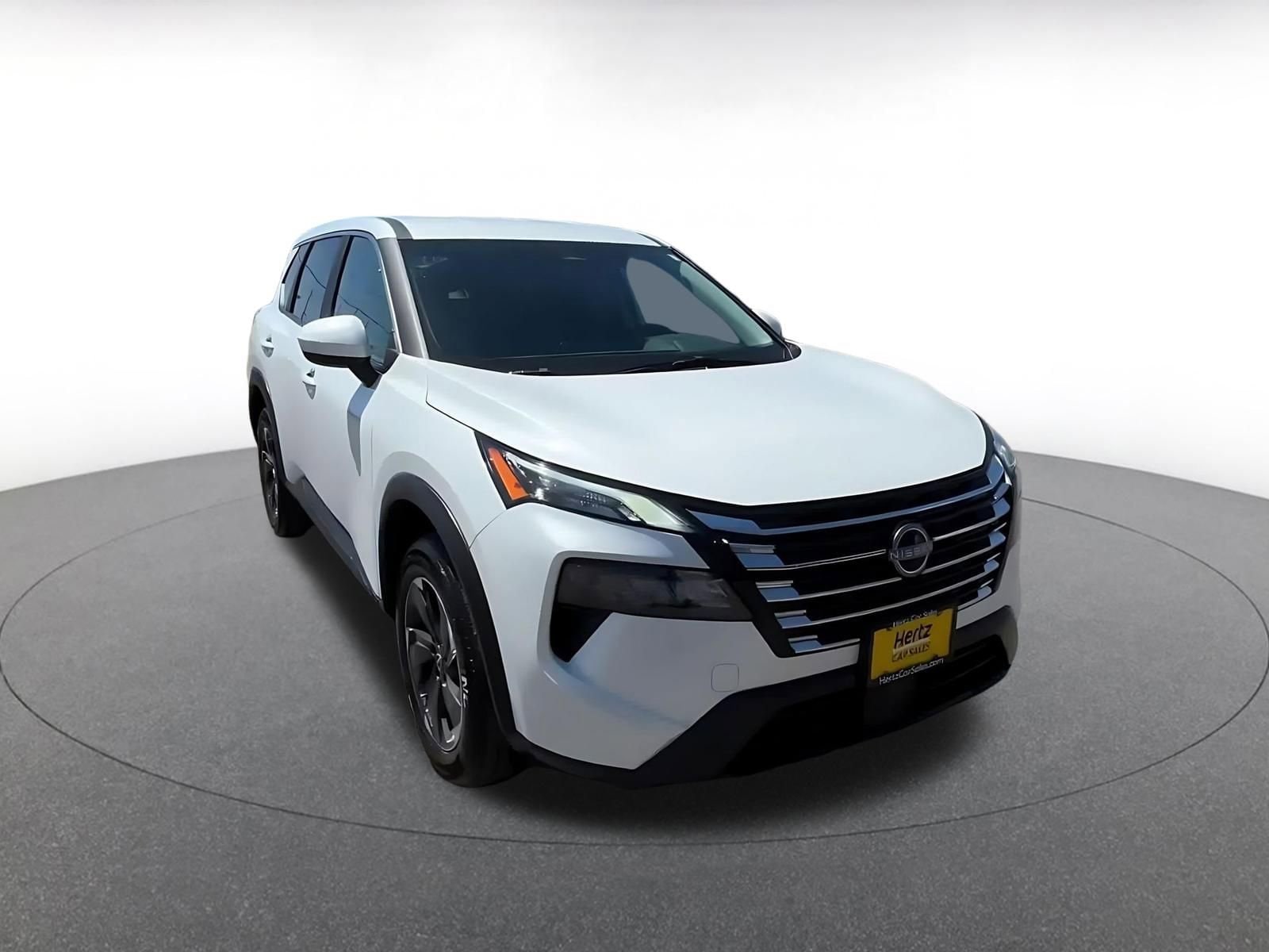 Thumbnail: 2025 Nissan Rogue - 3