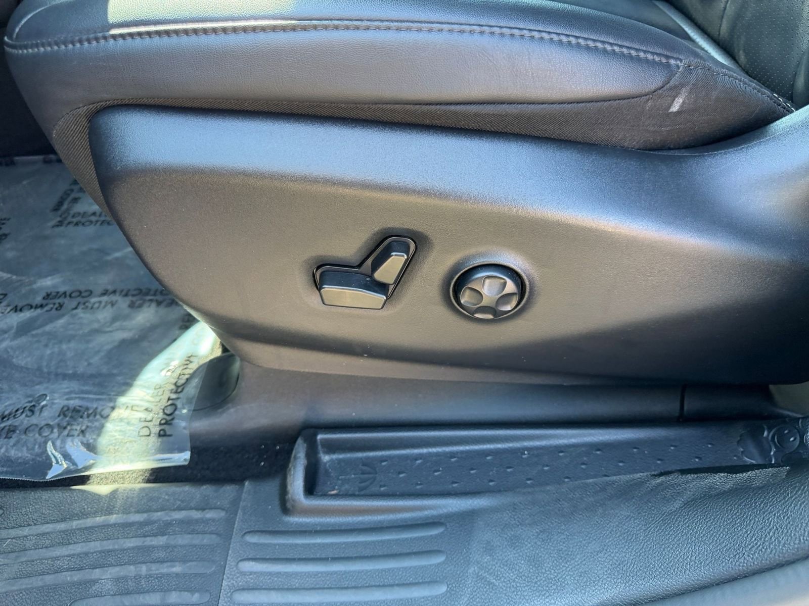 Thumbnail: 2025 Chrysler Pacifica - 22