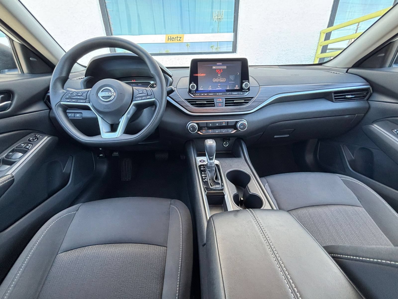 Thumbnail: 2025 Nissan Altima - 28