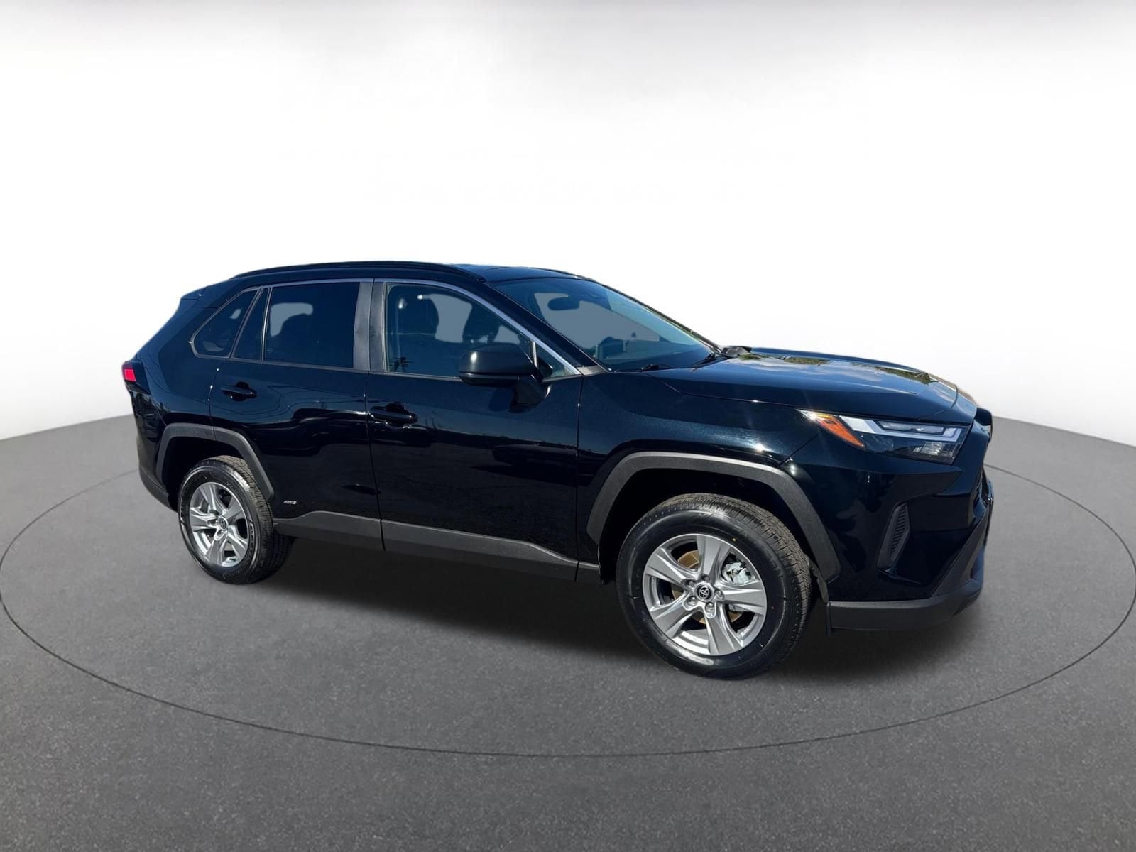 Thumbnail: 2025 Toyota RAV4 - 1