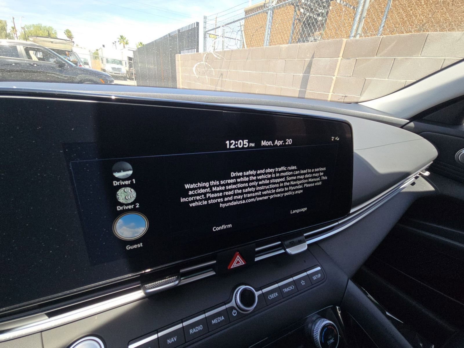 Thumbnail: 2025 Hyundai Elantra - 25