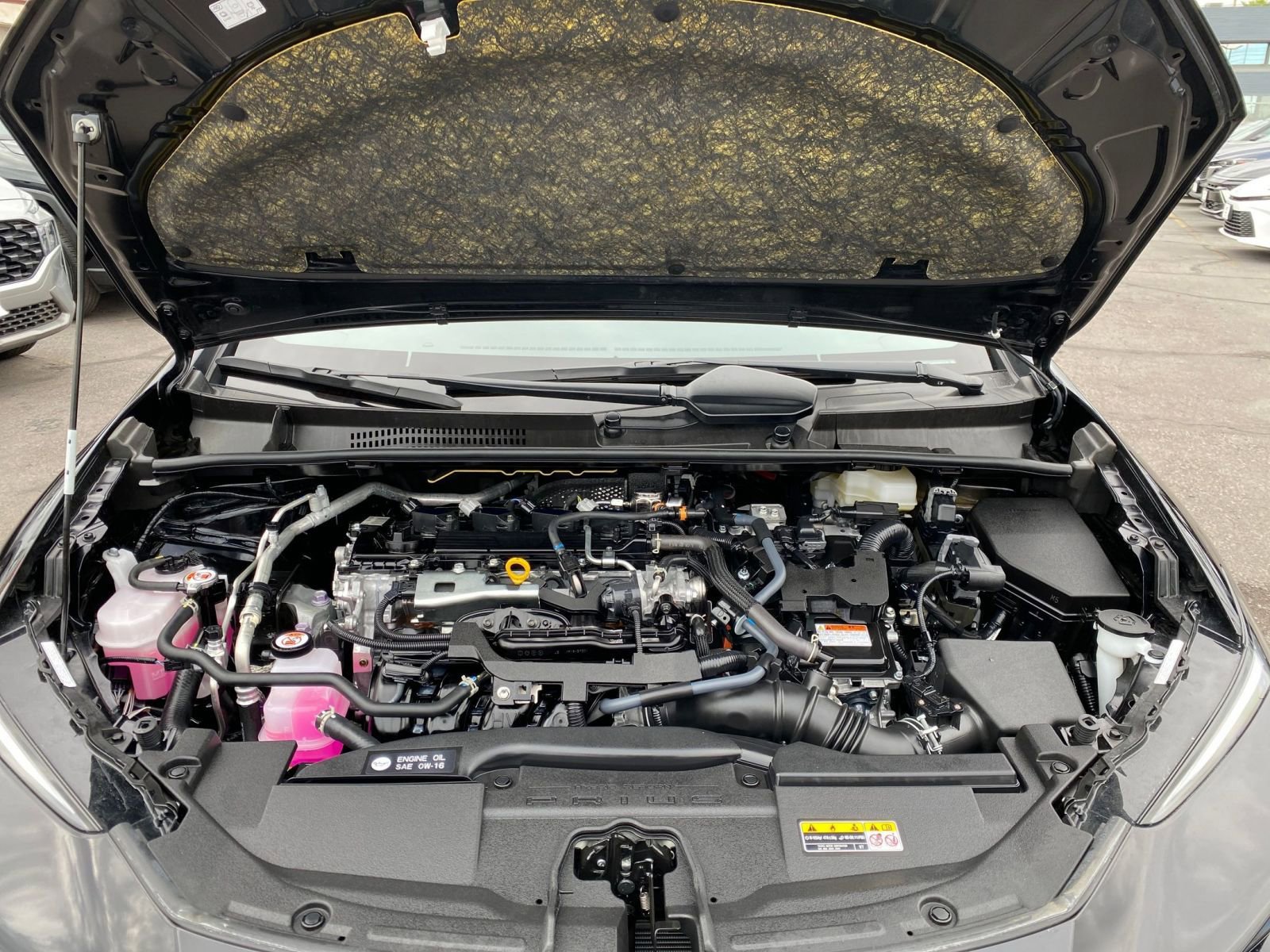 Thumbnail: 2025 Toyota Prius - 32