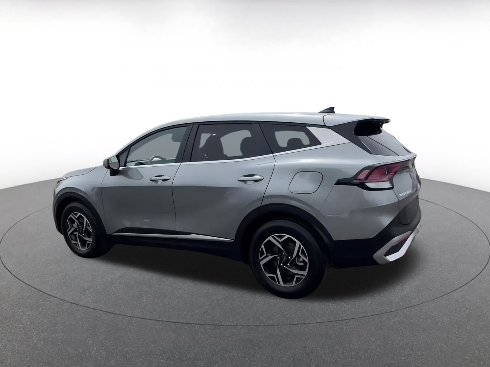 Thumbnail: 2024 Kia Sportage - 10