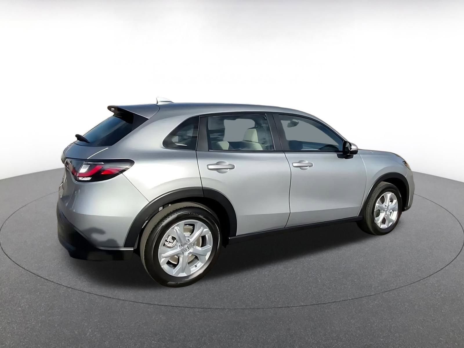 Thumbnail: 2025 Honda HR-V - 15