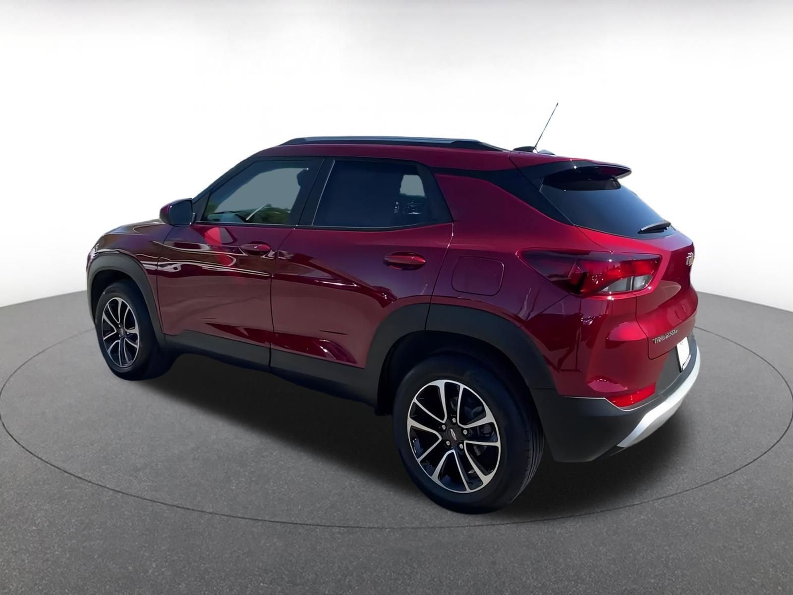 Thumbnail: 2025 Chevrolet TrailBlazer - 10