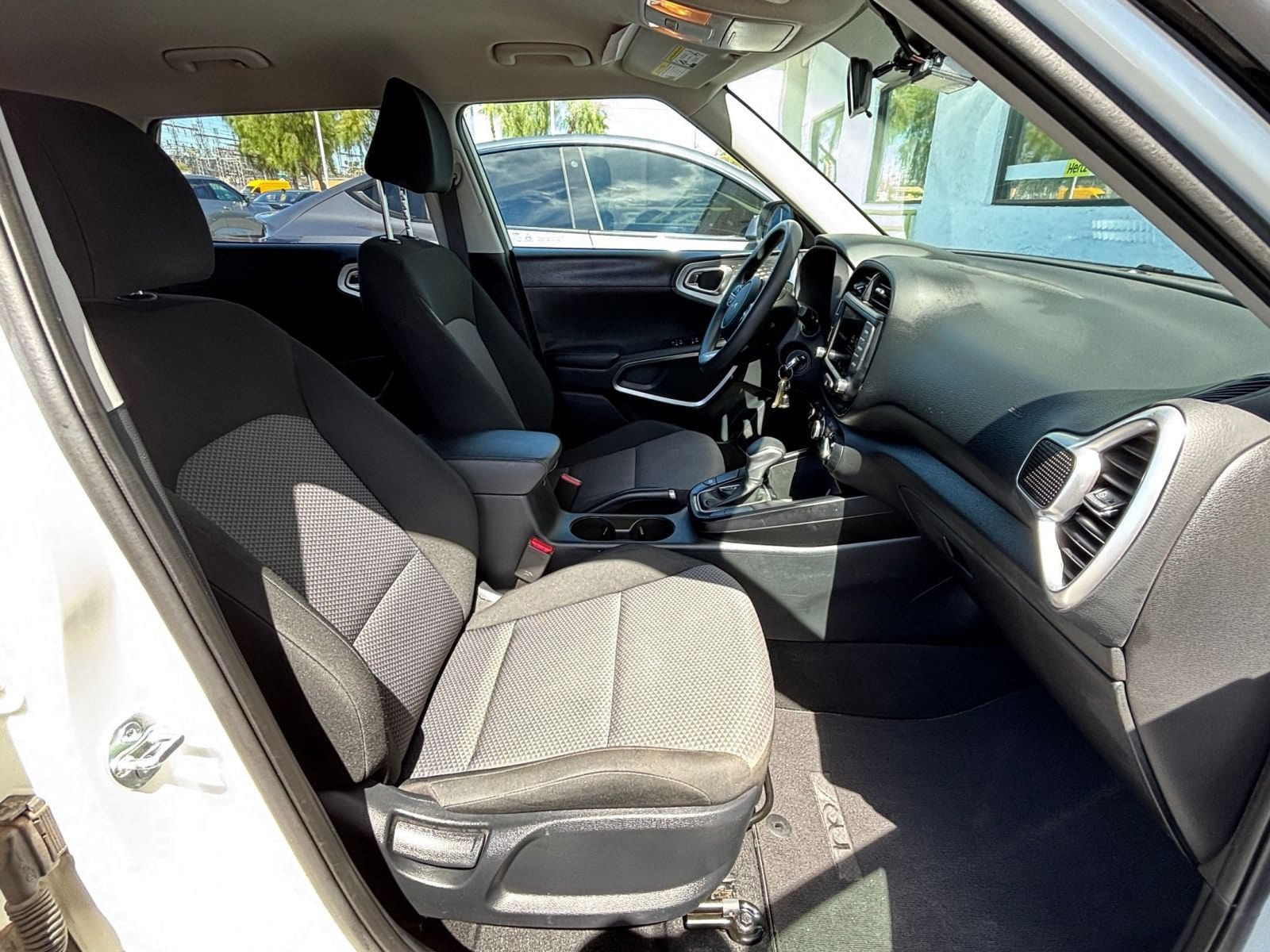 Thumbnail: 2025 Kia Soul - 24