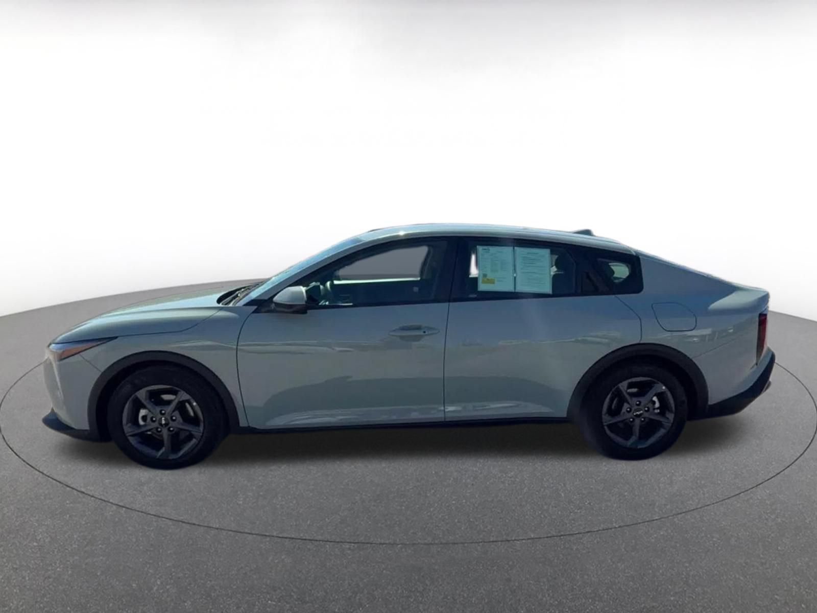 Thumbnail: 2026 Kia K4 - 8