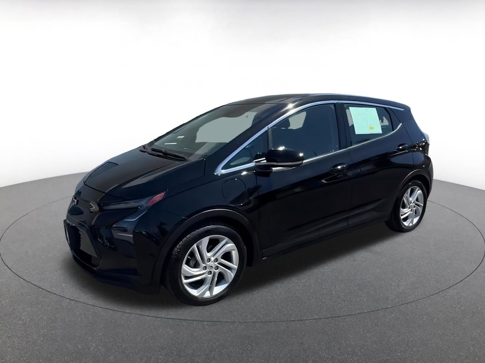 Thumbnail: 2023 Chevrolet Bolt EV - 8