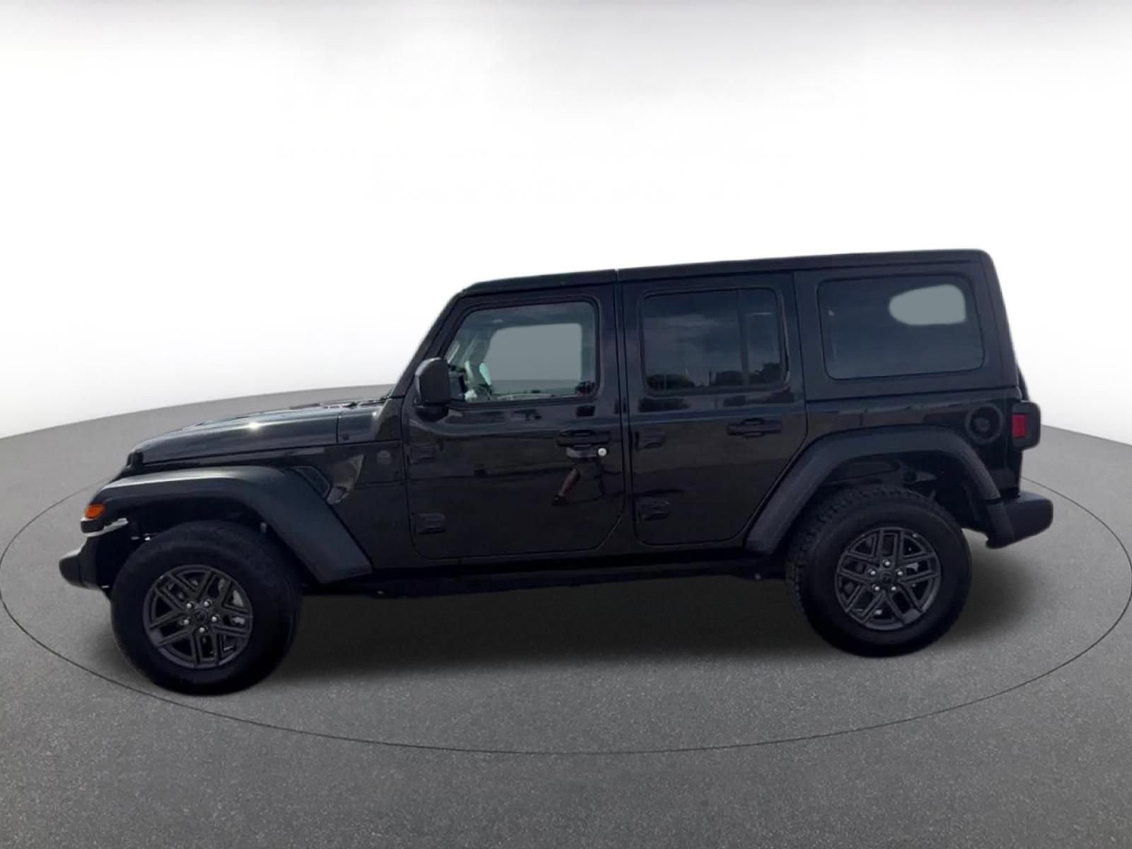 Thumbnail: 2025 Jeep Wrangler - 8