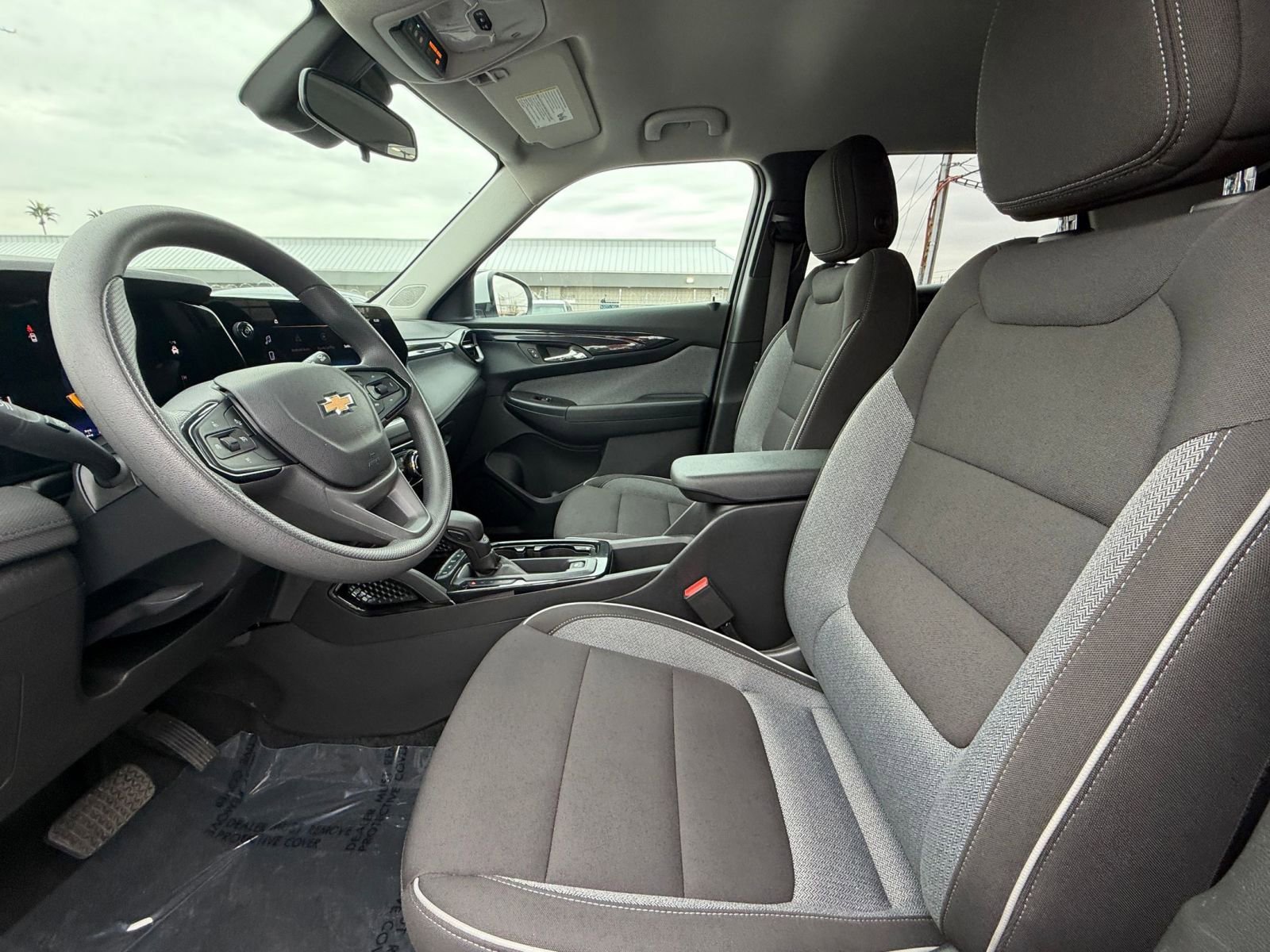 Thumbnail: 2025 Chevrolet TrailBlazer - 24