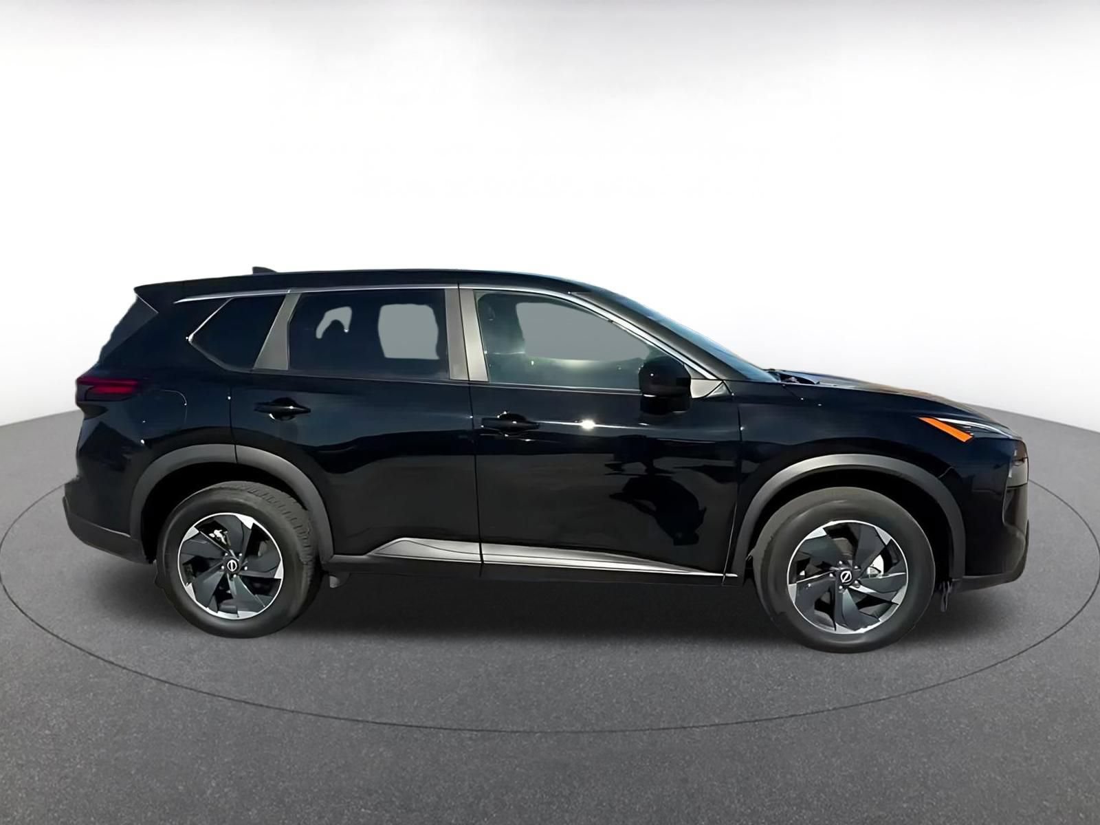 Thumbnail: 2025 Nissan Rogue - 15