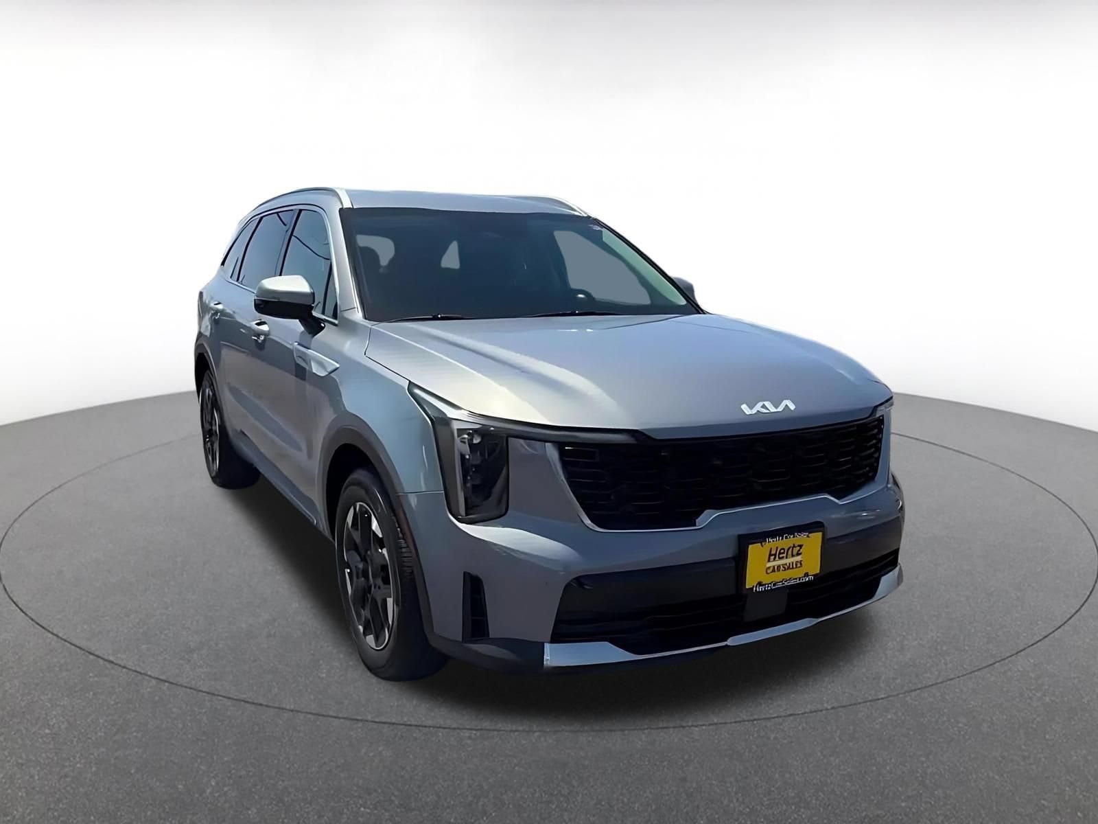 Thumbnail: 2024 Kia Sorento - 3