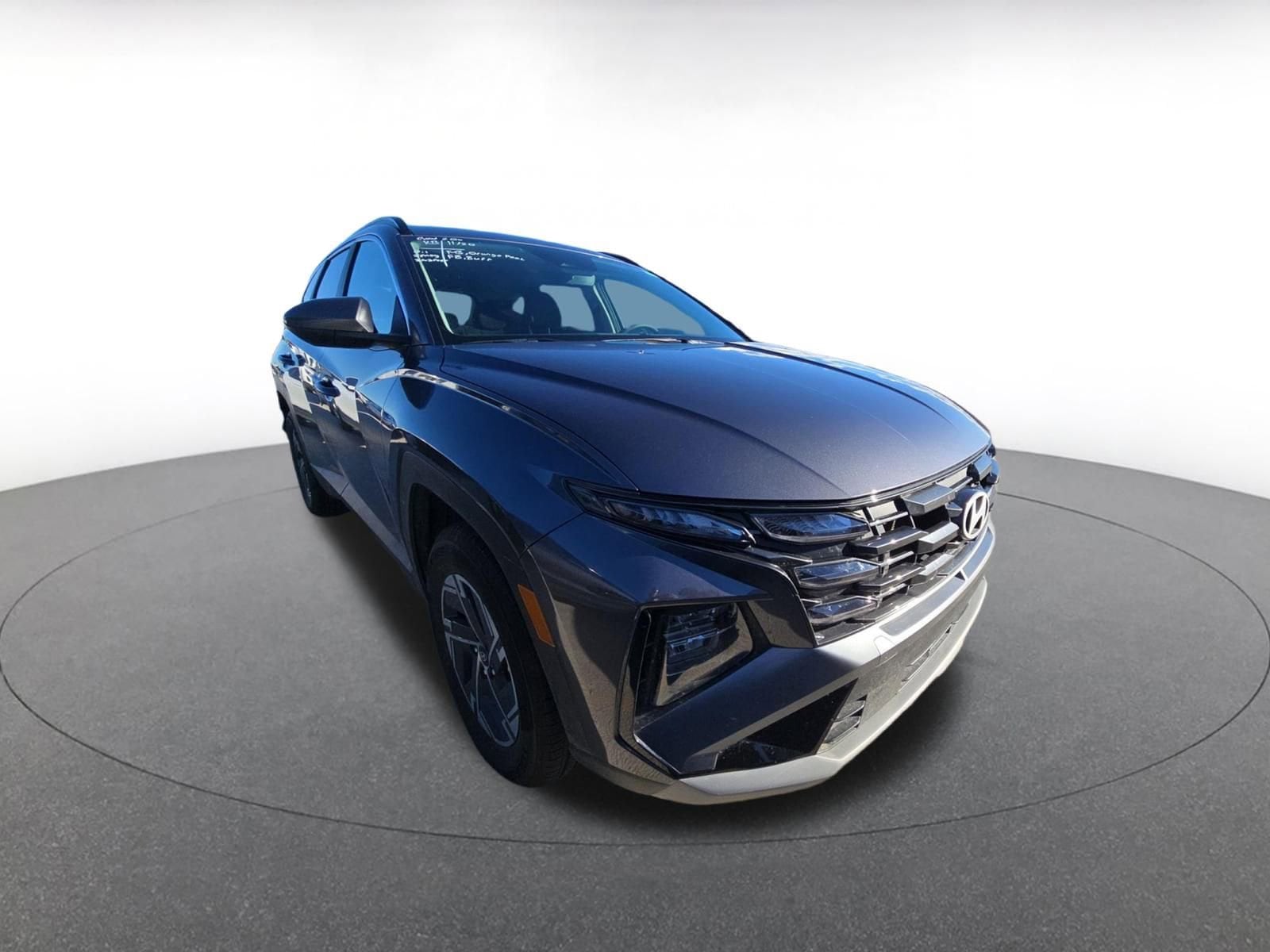 Thumbnail: 2025 Hyundai Tucson - 3