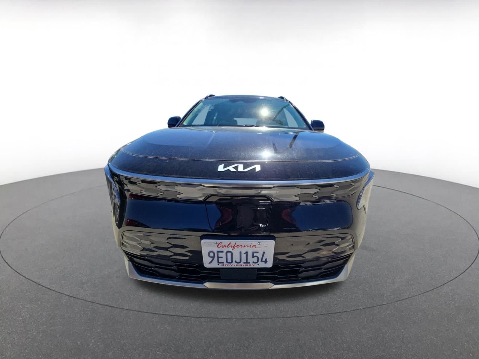 Thumbnail: 2023 Kia Niro - 4