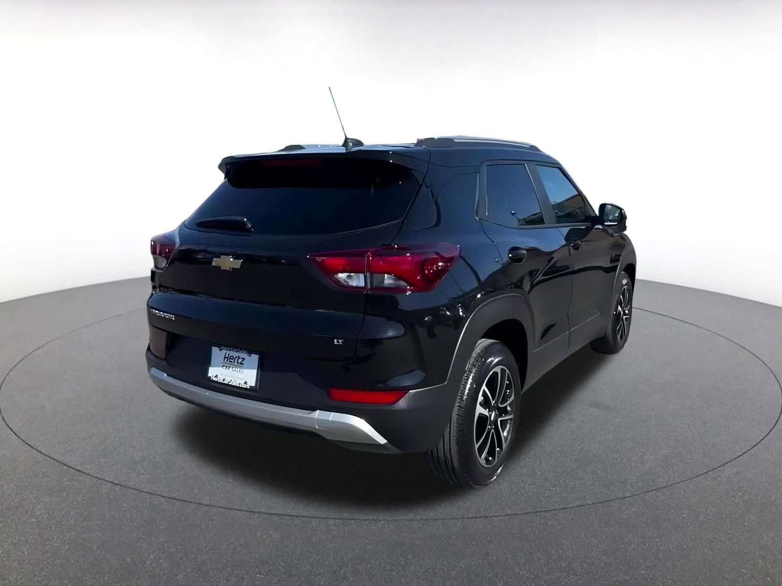 Thumbnail: 2025 Chevrolet TrailBlazer - 14