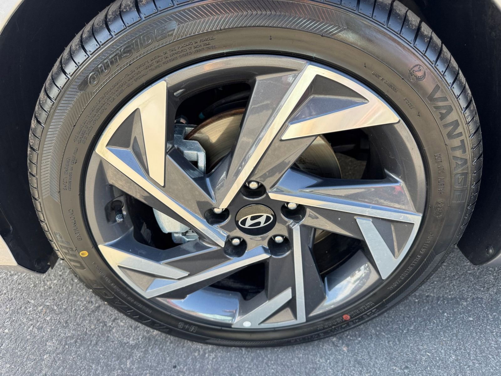 Thumbnail: 2025 Hyundai Elantra - 28