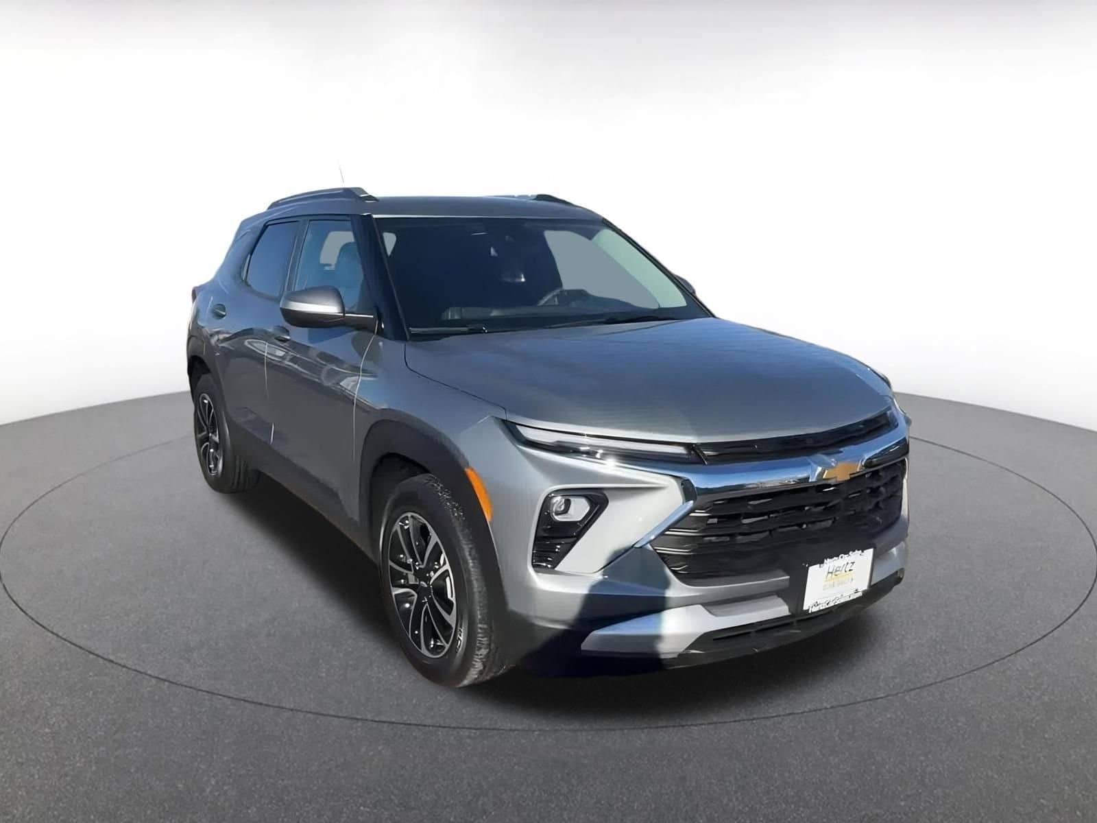 Thumbnail: 2025 Chevrolet TrailBlazer - 3