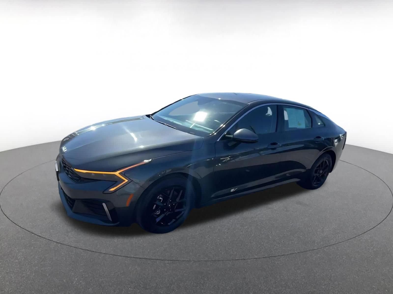 Thumbnail: 2025 Kia K5 - 8