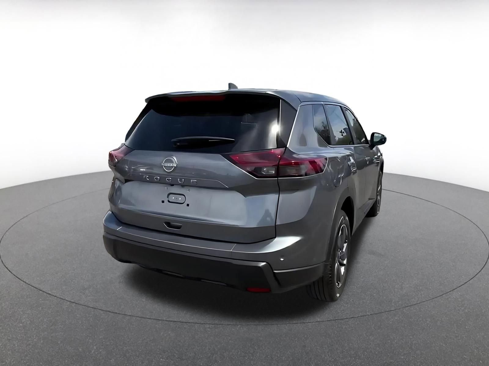 Thumbnail: 2025 Nissan Rogue - 14