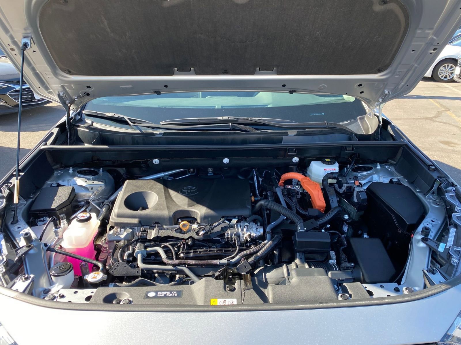 Thumbnail: 2025 Toyota RAV4 - 32