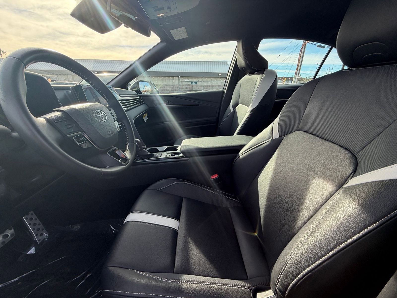 Thumbnail: 2025 Toyota Camry - 27