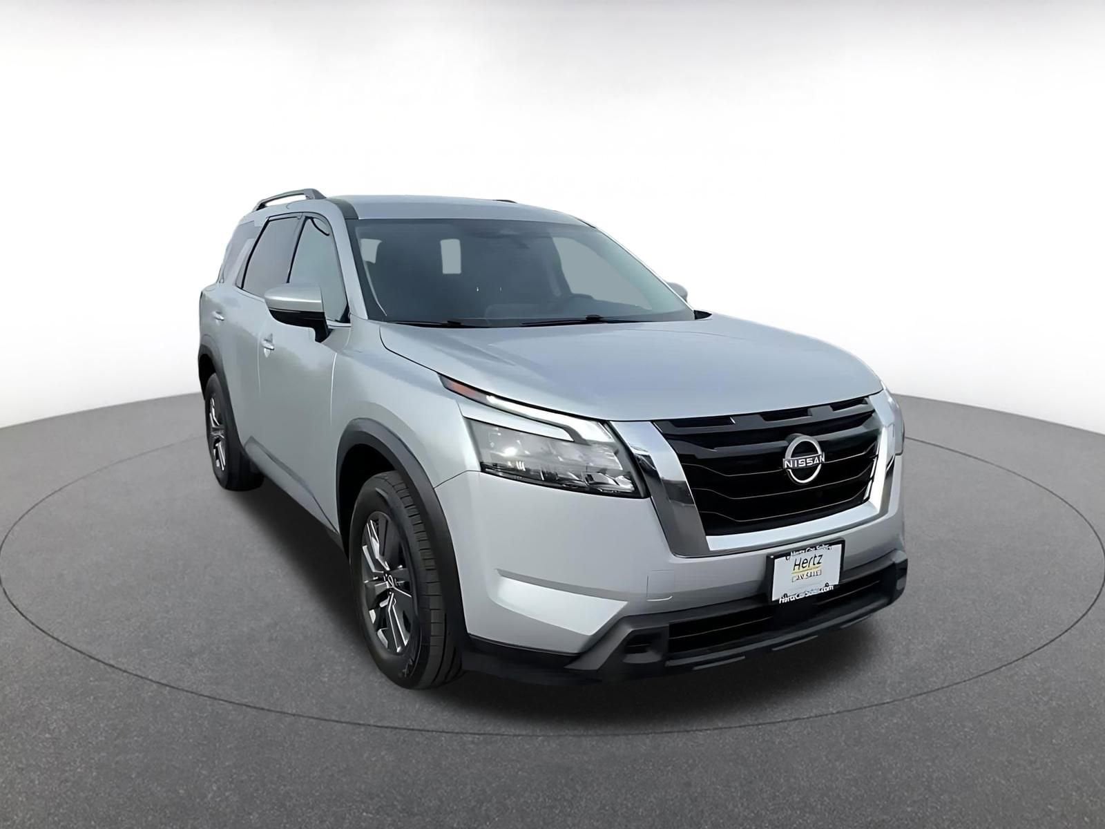 Thumbnail: 2025 Nissan Pathfinder - 3