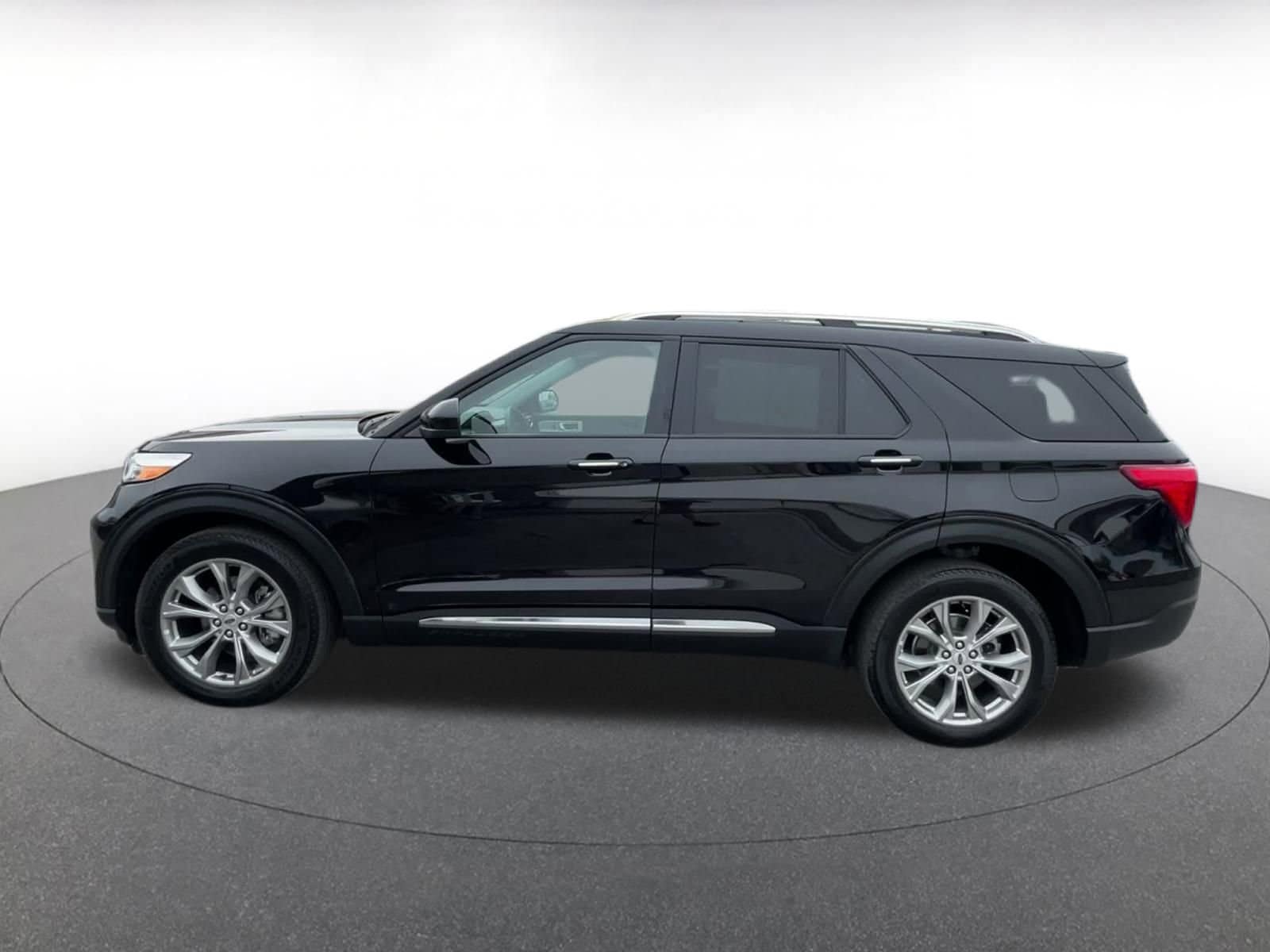 Thumbnail: 2024 Ford Explorer - 9