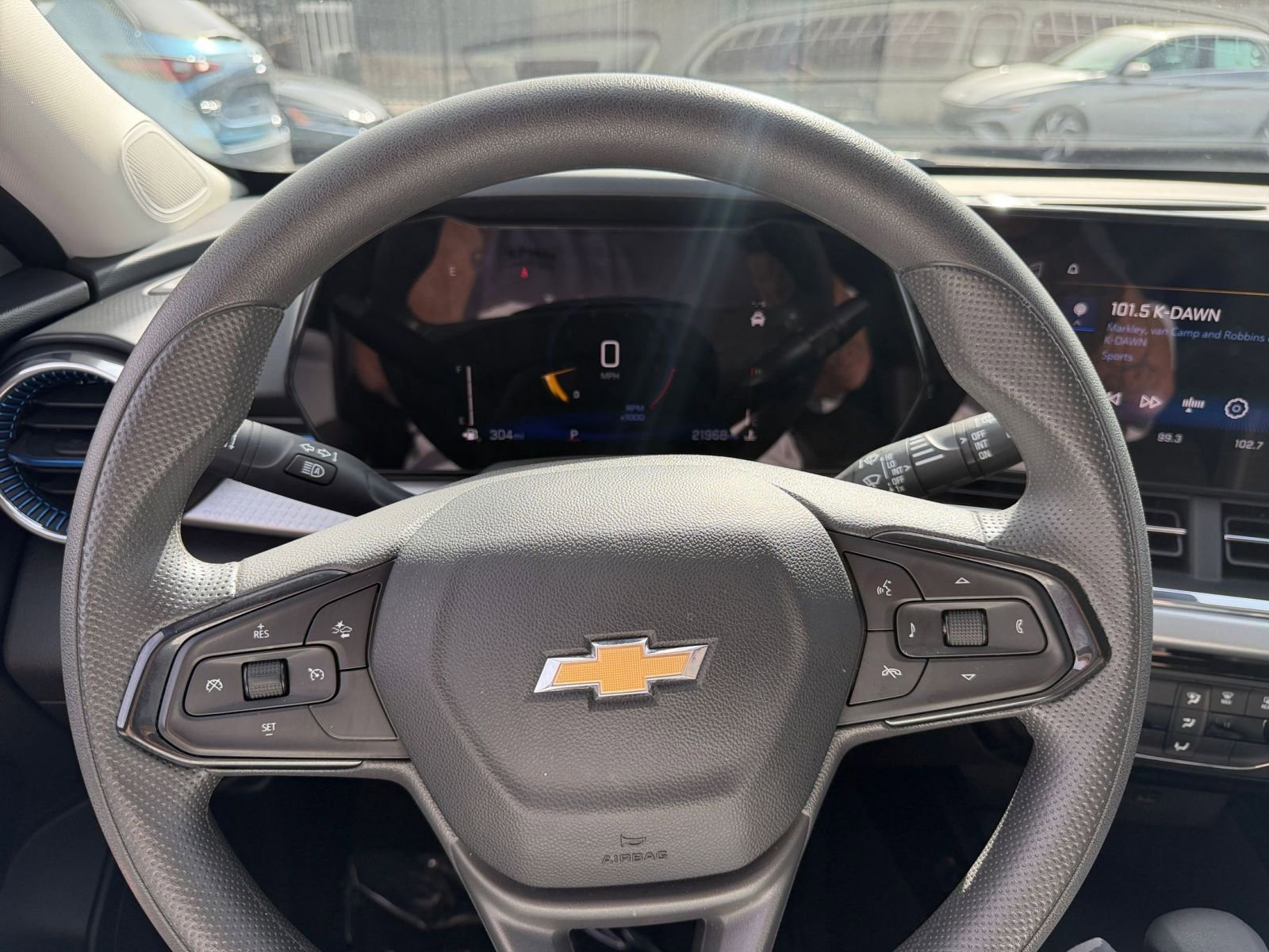 Thumbnail: 2025 Chevrolet Trax - 27