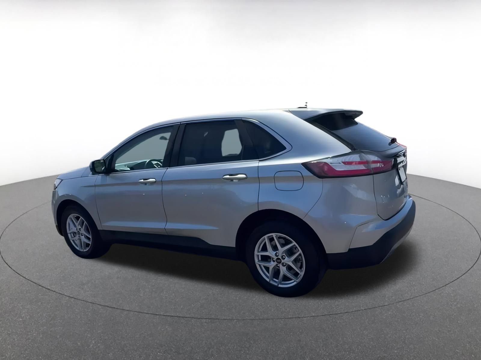 Thumbnail: 2024 Ford Edge - 10