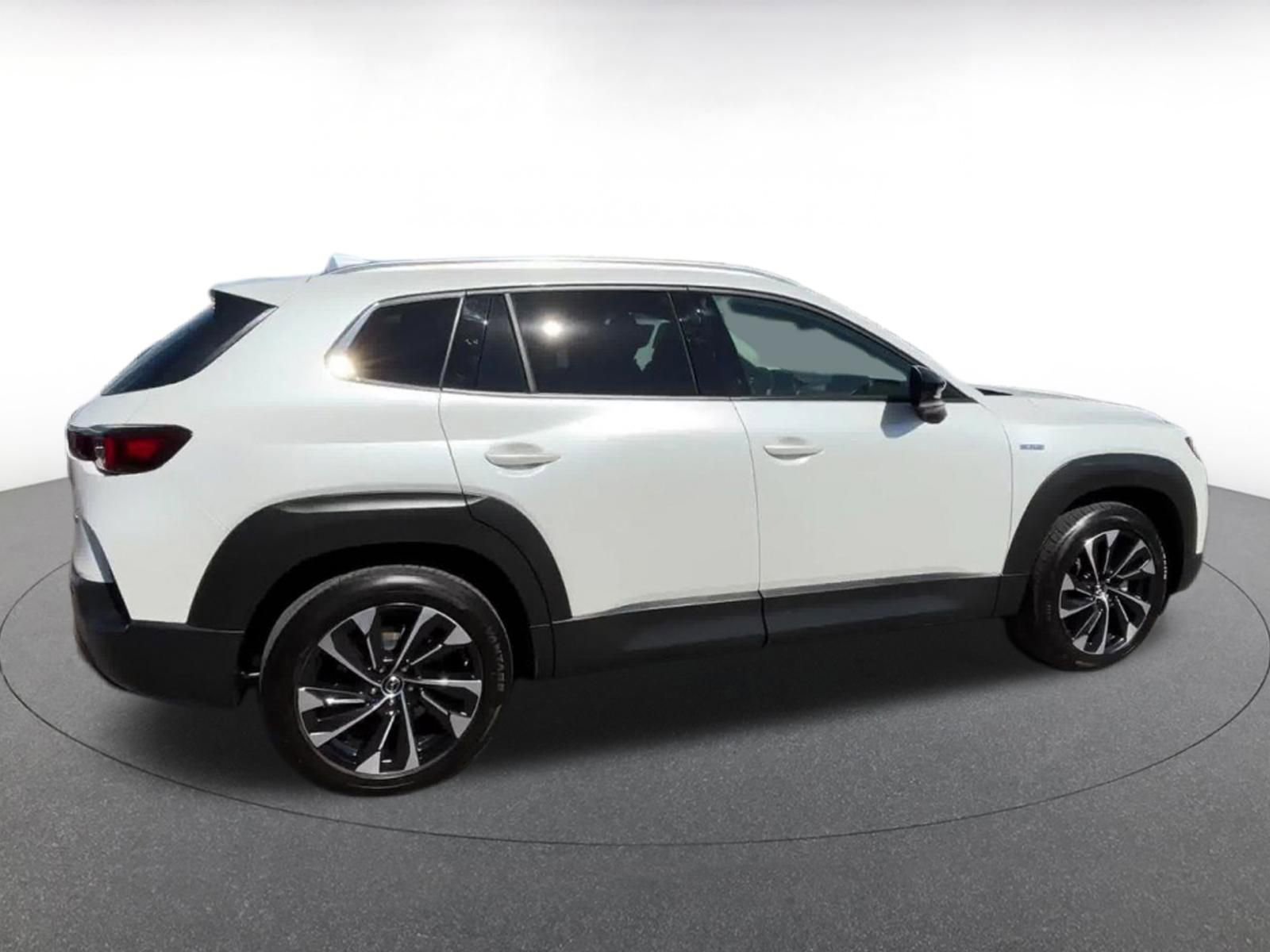 Thumbnail: 2025 Mazda CX-50 - 15