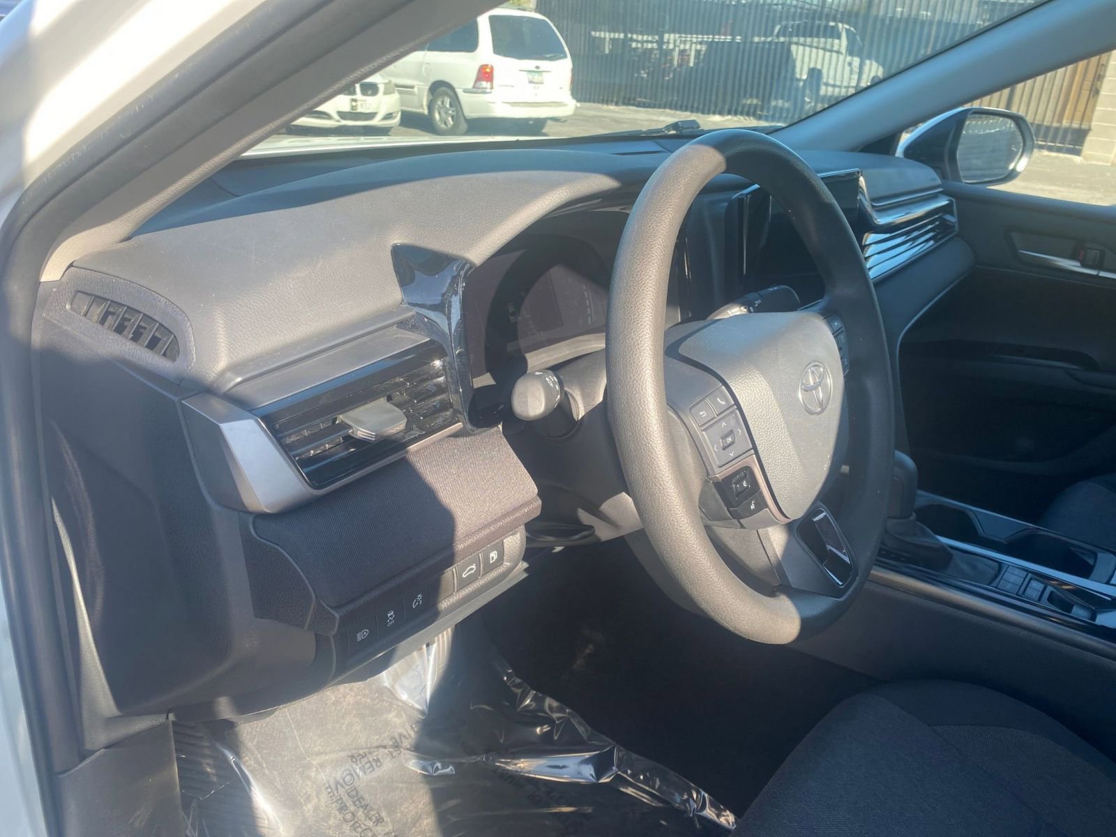 Thumbnail: 2025 Toyota Camry - 34