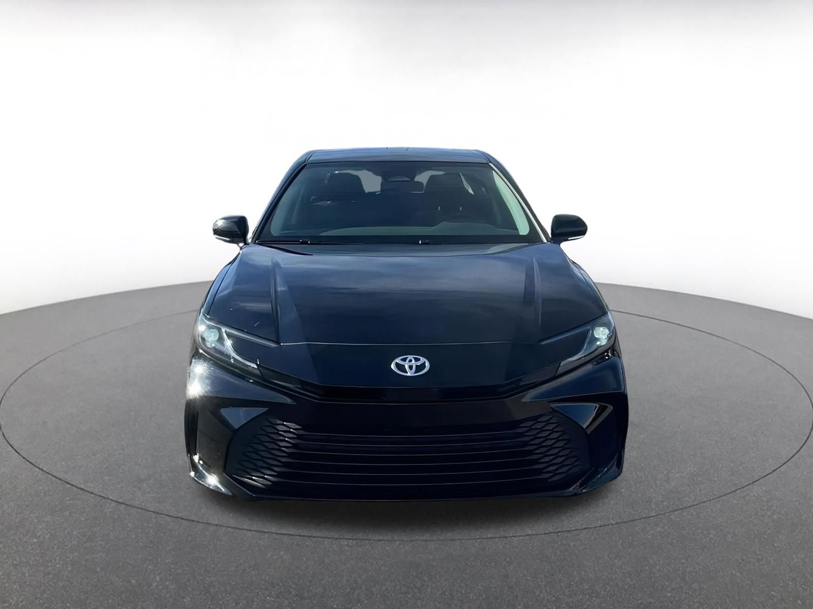 Thumbnail: 2025 Toyota Camry - 4