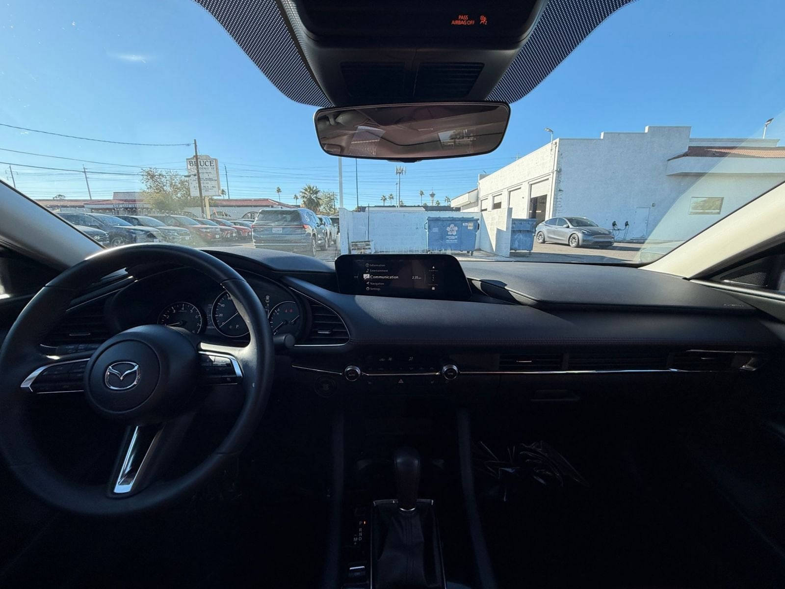 Thumbnail: 2025 Mazda Mazda3 - 31