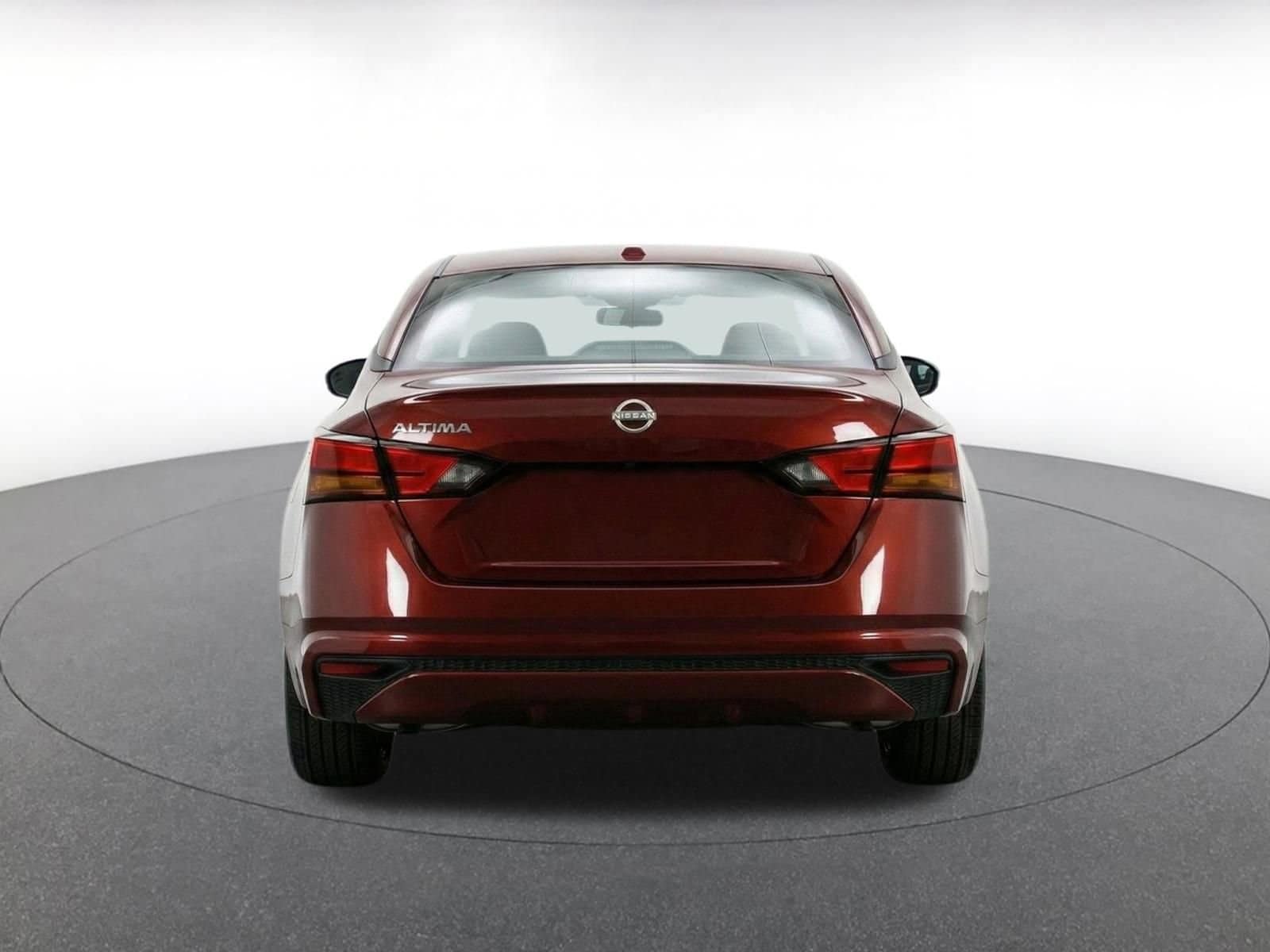 Thumbnail: 2025 Nissan Altima - 8