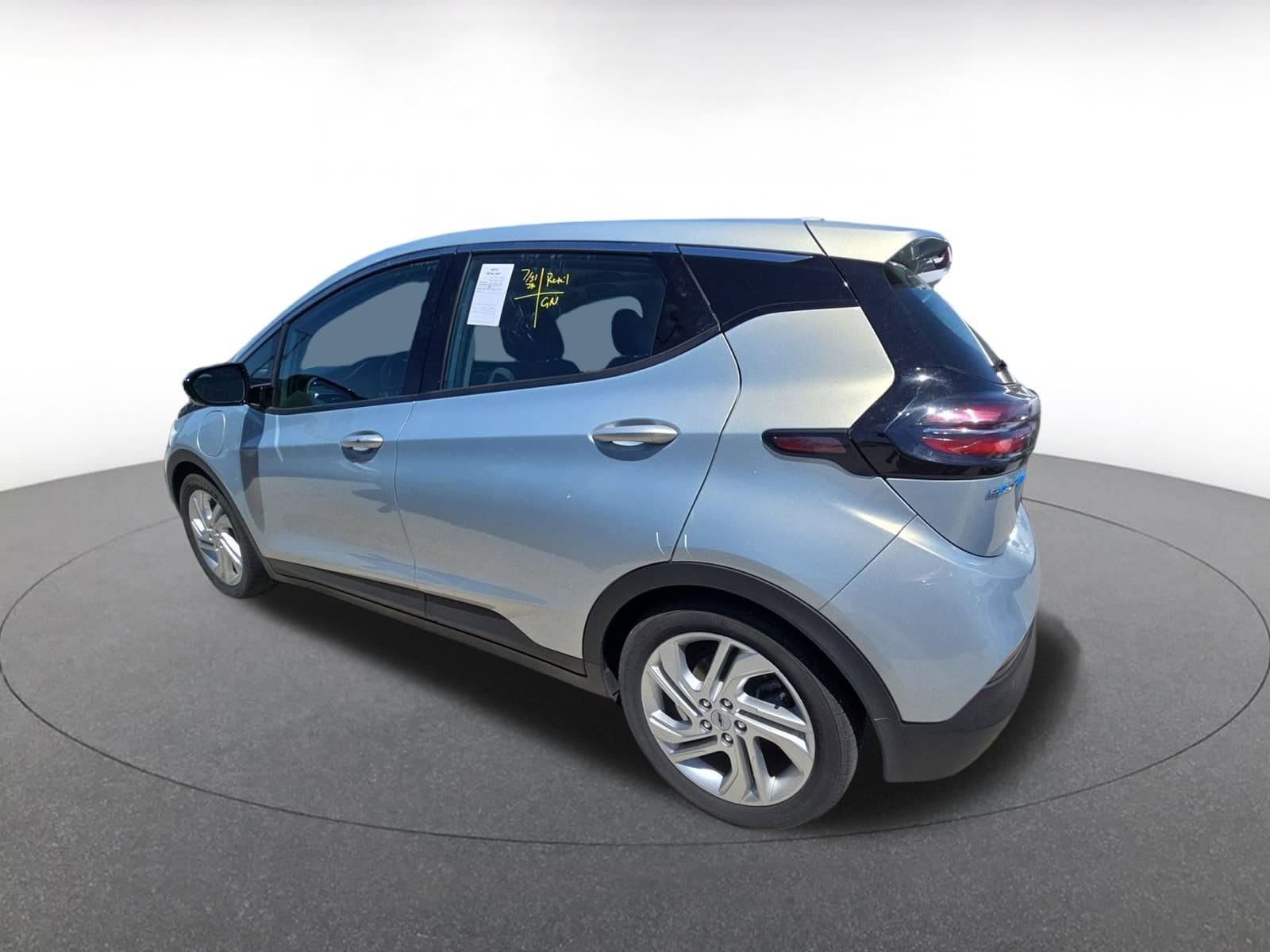 Thumbnail: 2023 Chevrolet Bolt EV - 7