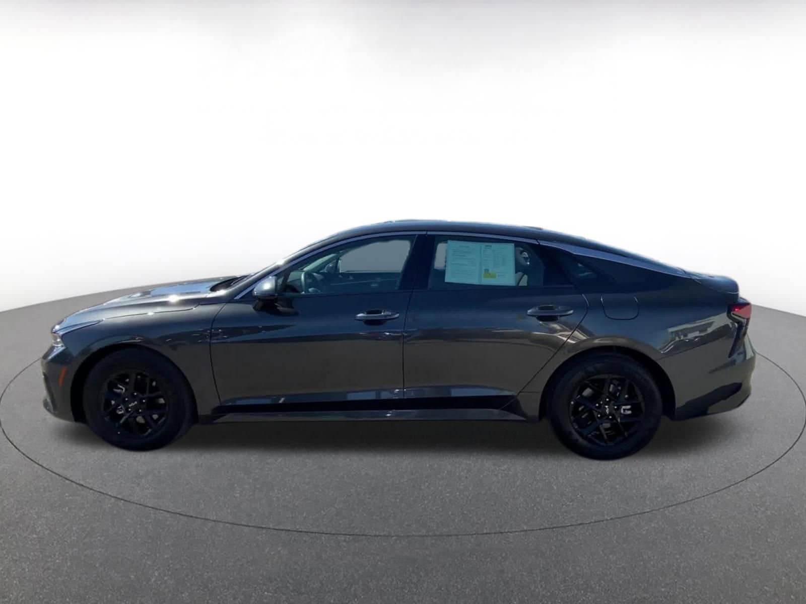 Thumbnail: 2025 Kia K5 - 9